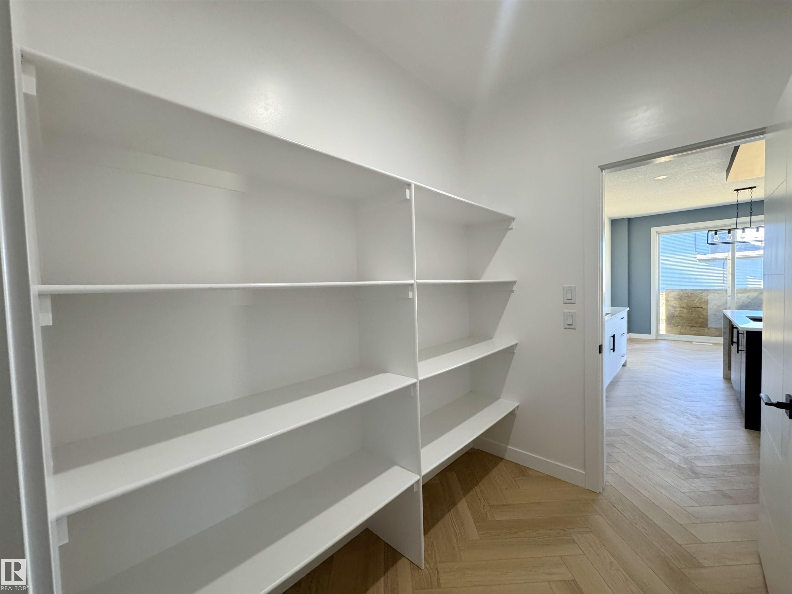 Photo 16 at 1558 Siskin Link NW, Kinglet Gardens, Edmonton