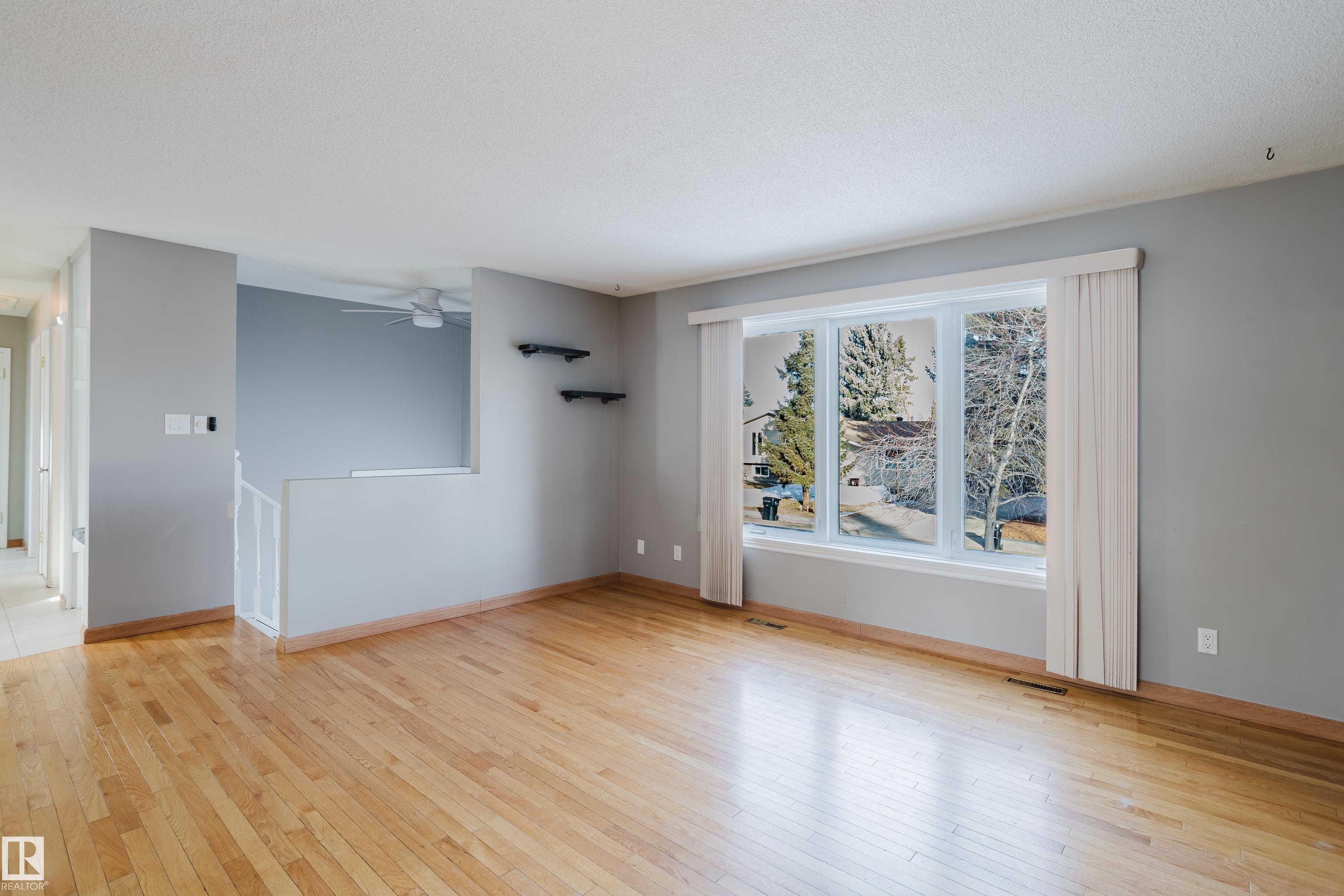 Photo 11 at 63 Merrywood Crescent, Mills Haven, Sherwood Park