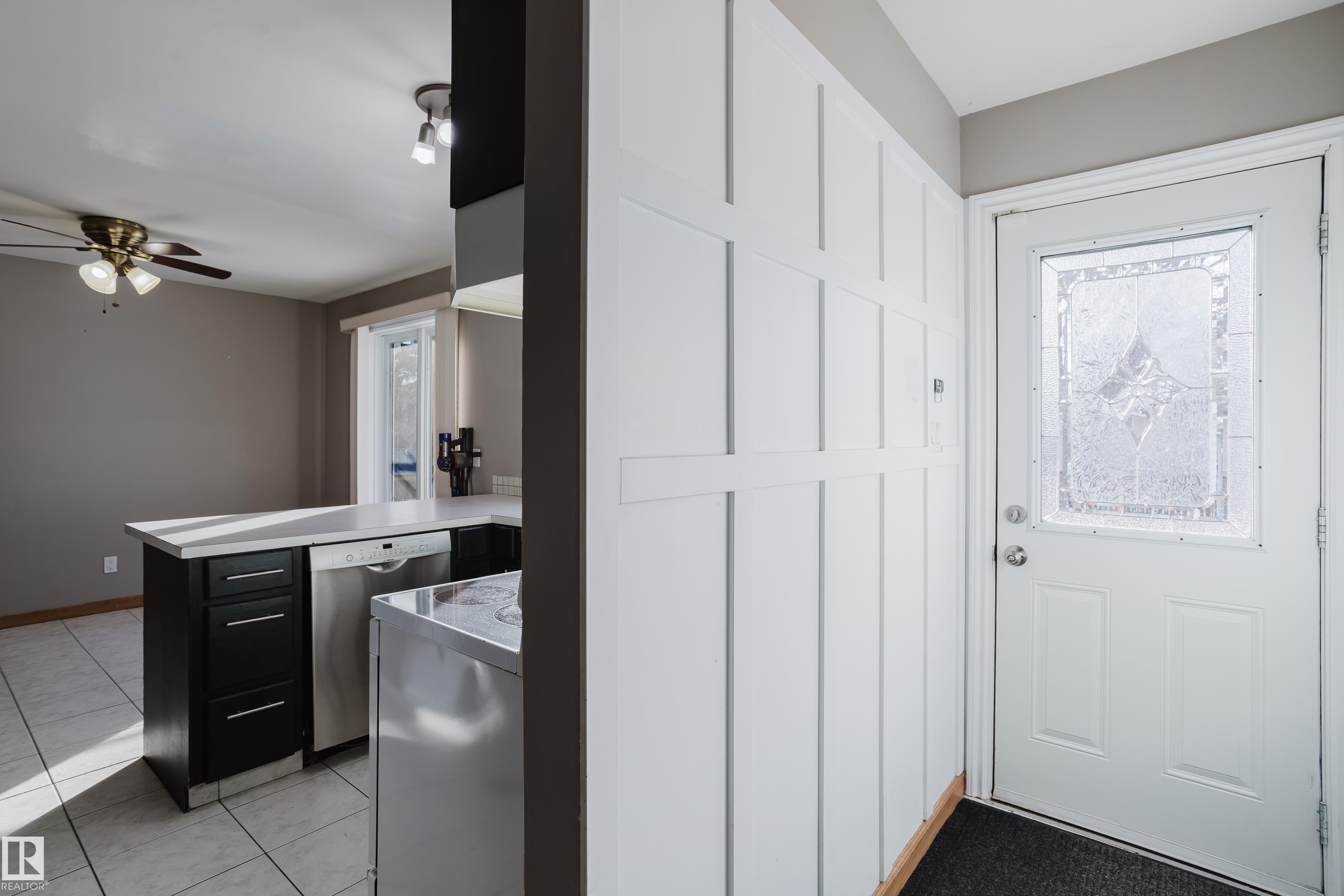 Photo 23 at 63 Merrywood Crescent, Mills Haven, Sherwood Park