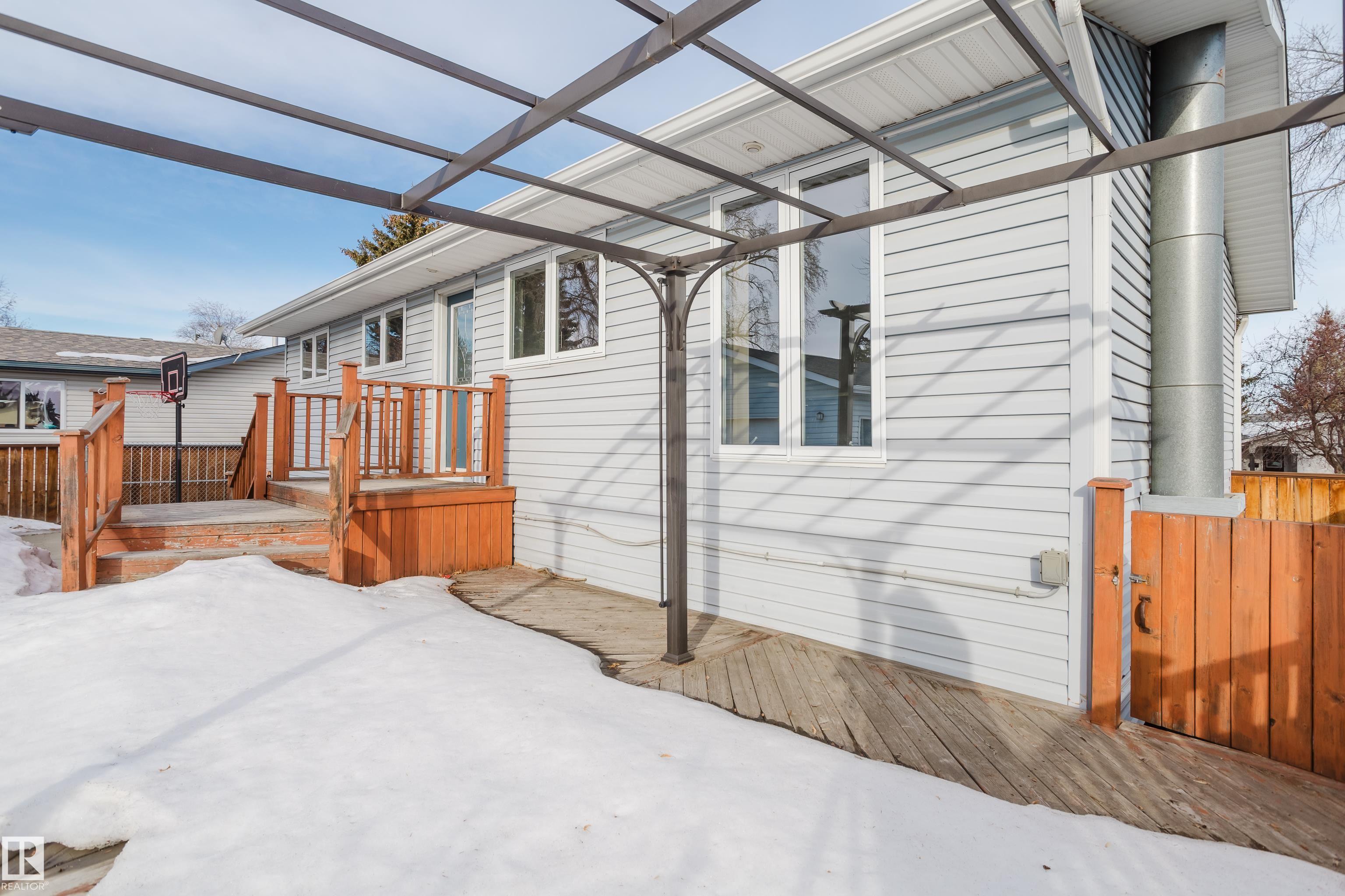 Photo 59 at 63 Merrywood Crescent, Mills Haven, Sherwood Park