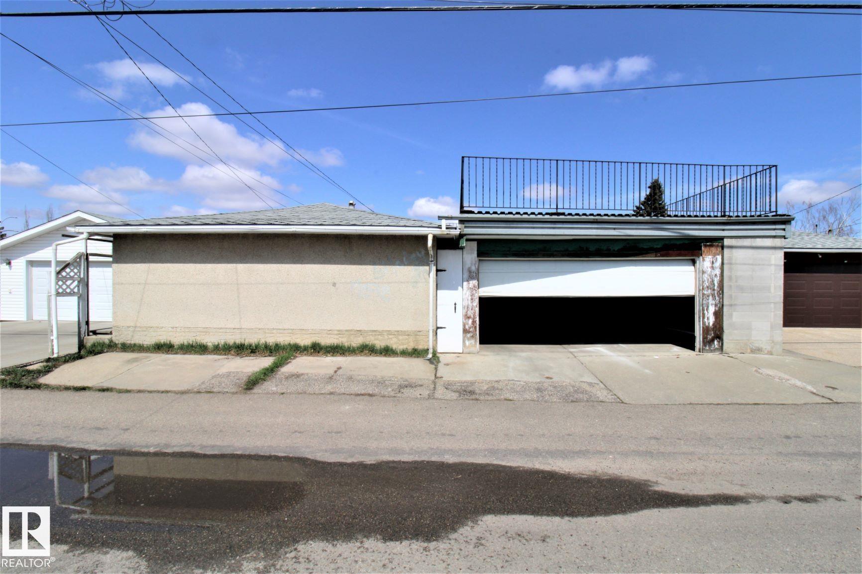 Photo 31 at 12111 137 Avenue NW, Kensington, Edmonton