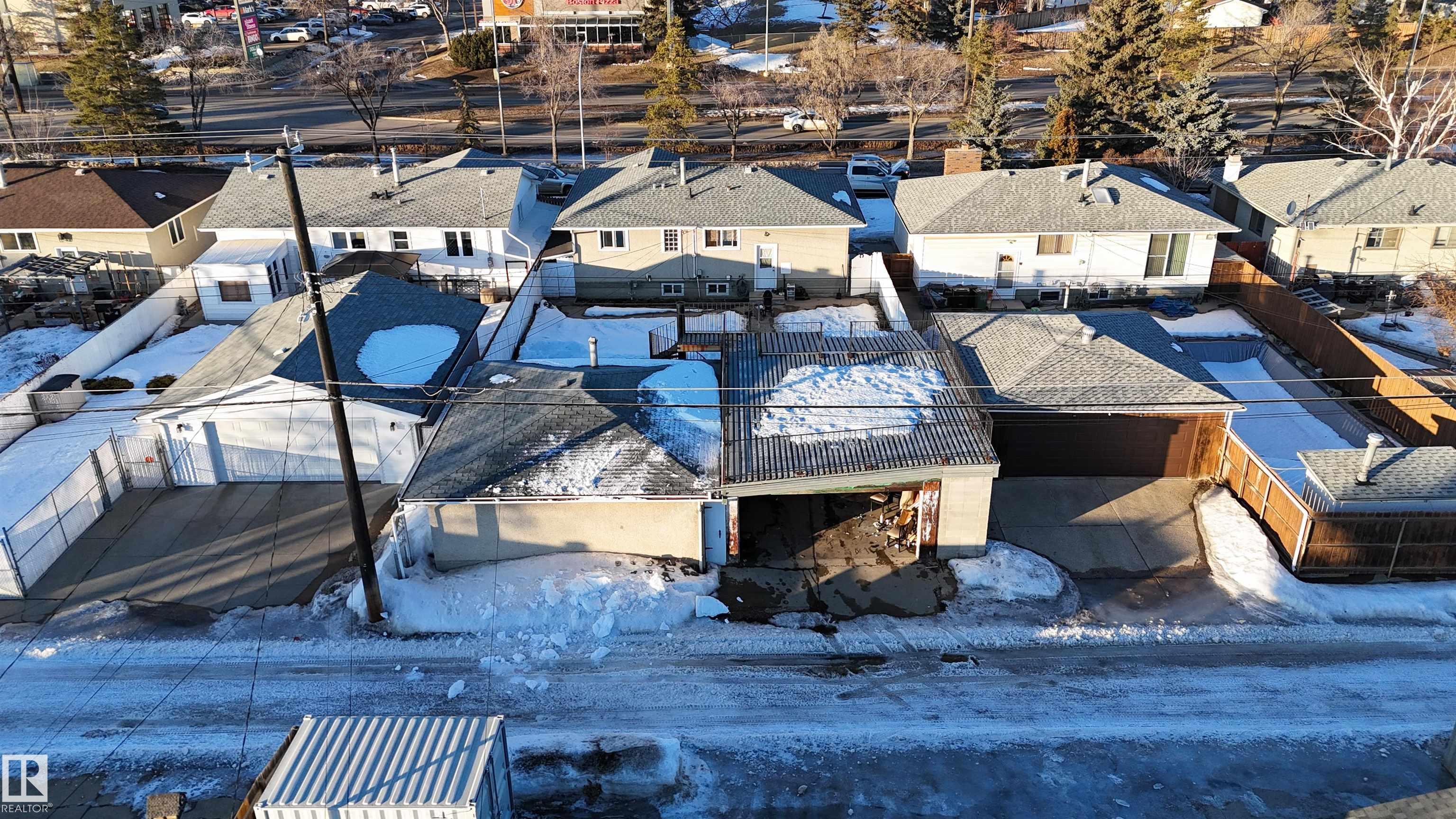 Photo 37 at 12111 137 Avenue NW, Kensington, Edmonton