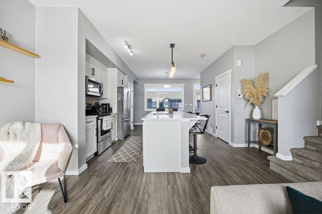 Photo 12 at 2306 Glenridding Boulevard SW, Glenridding Heights, Edmonton