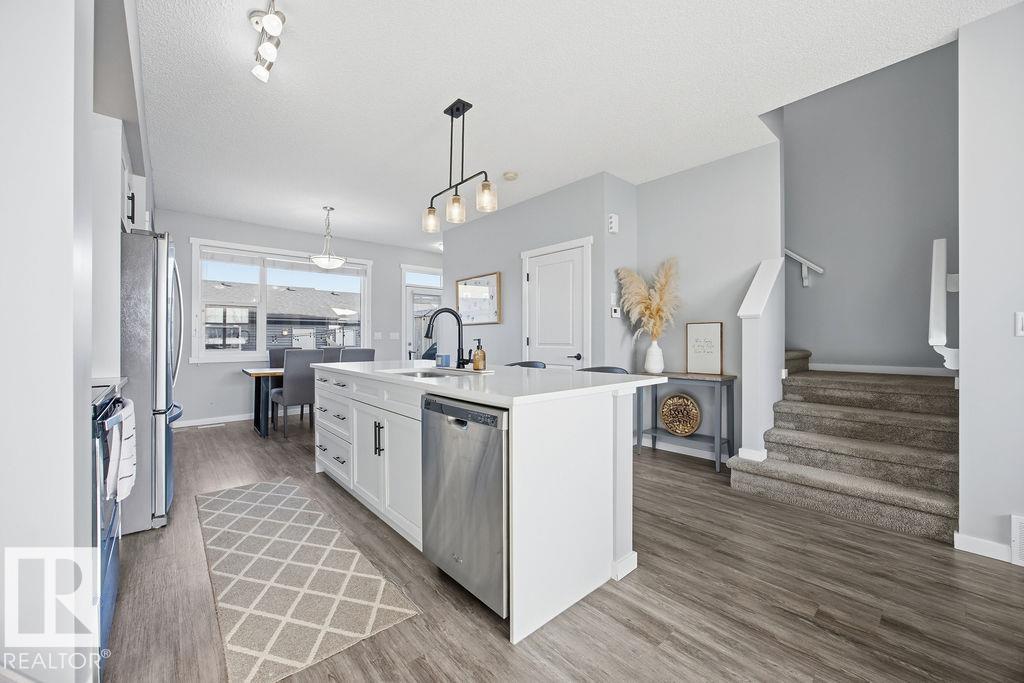 Photo 14 at 2306 Glenridding Boulevard SW, Glenridding Heights, Edmonton