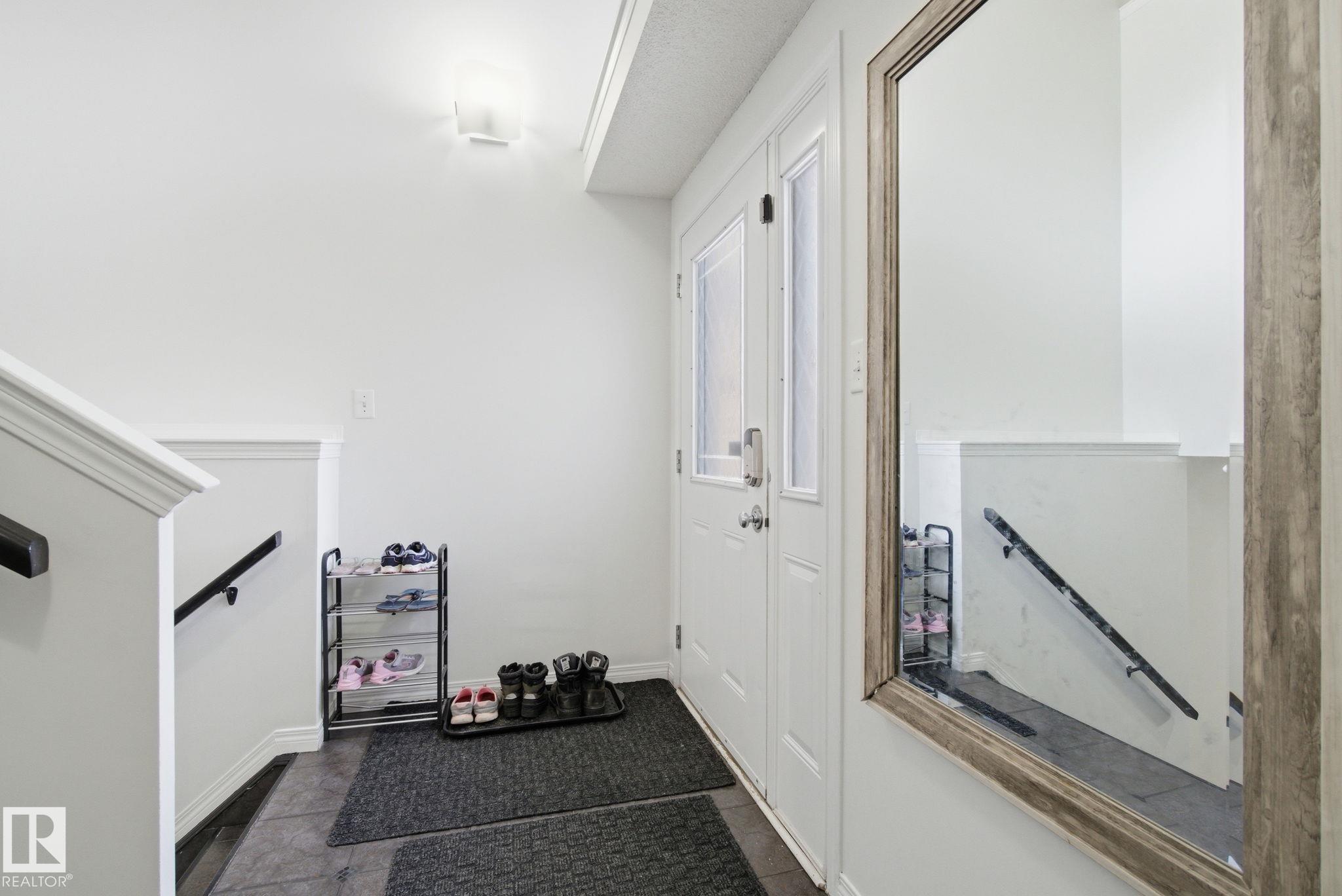 Photo 24 at 3248 22 Street NW, Silver Berry, Edmonton