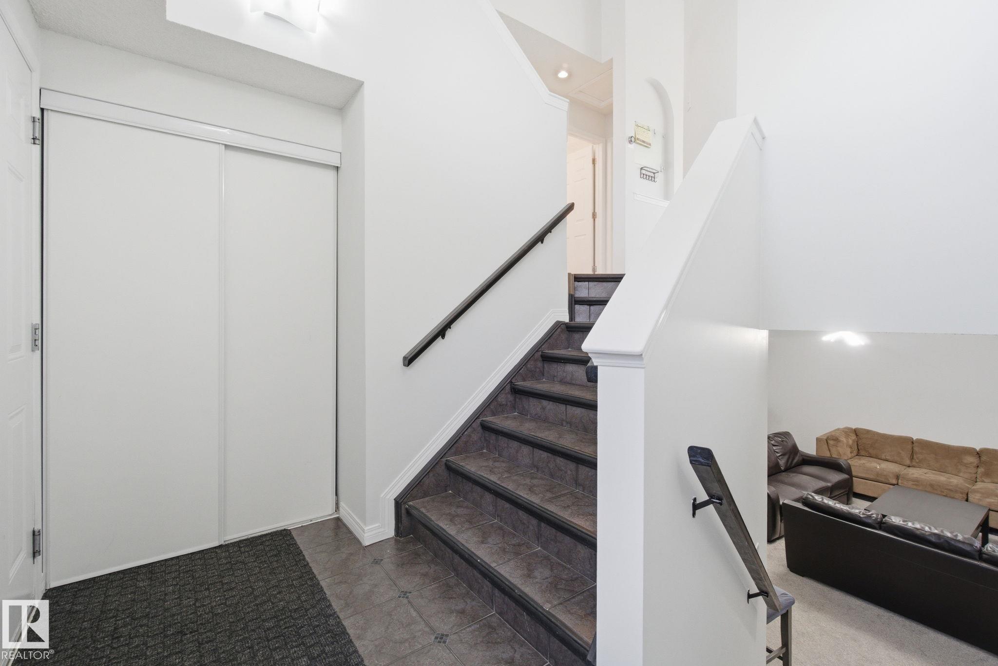 3248 22 Street NW, Silver Berry, Edmonton