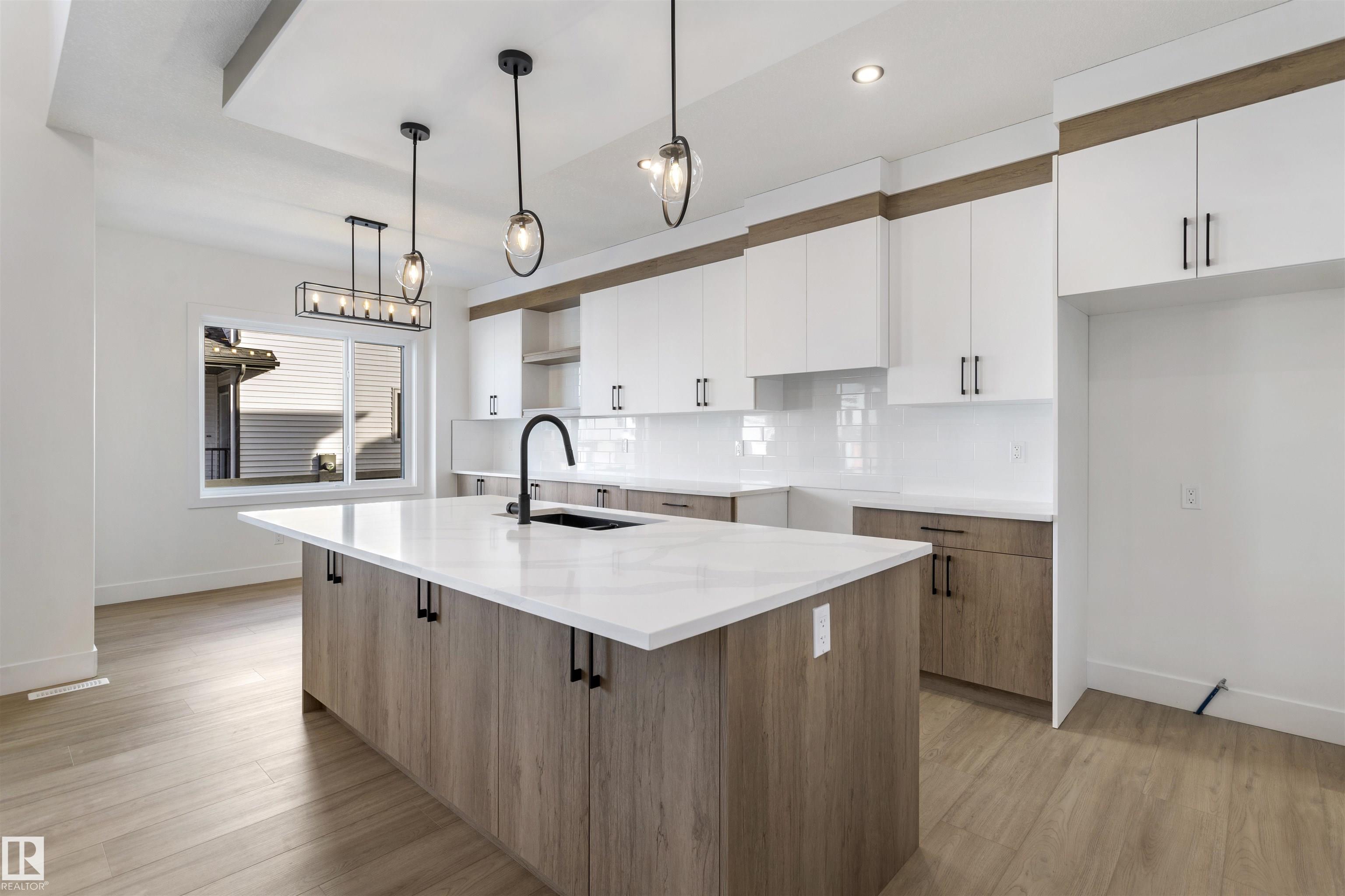 Photo 13 at 60 Meadowgrove Landing, McLaughlin, Spruce Grove