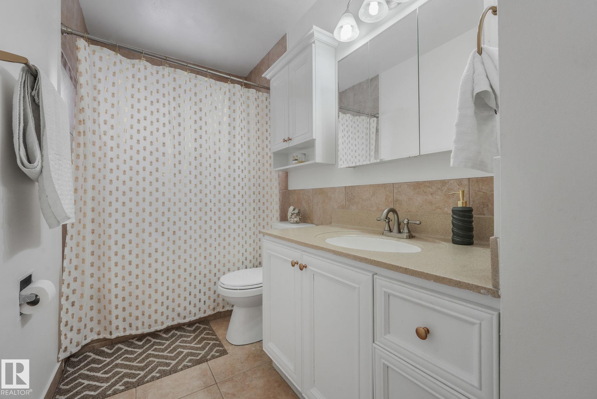 Photo 18 at 17 Starling Drive, Brentwood, Sherwood Park