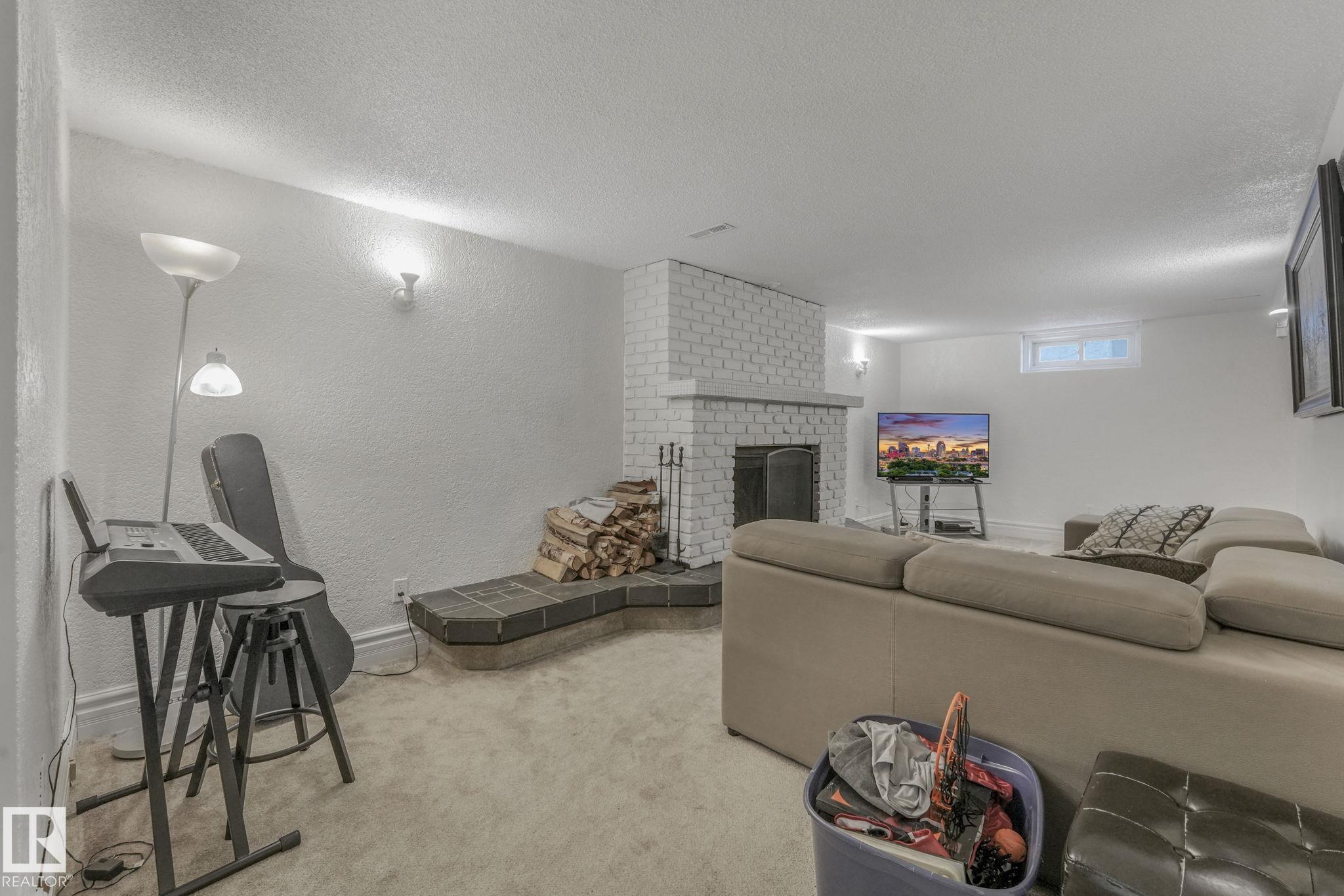 Photo 28 at 17 Starling Drive, Brentwood, Sherwood Park