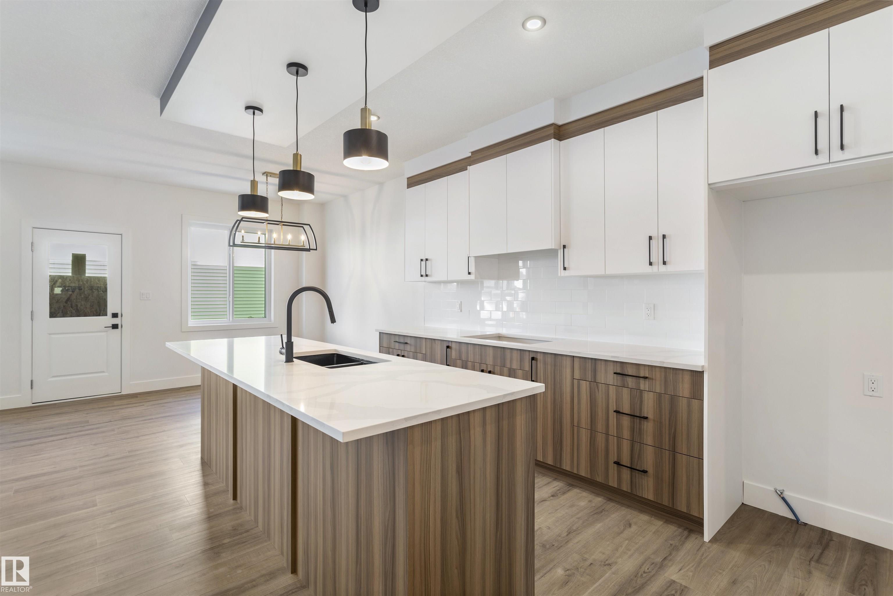 Photo 11 at 58 Meadowgrove Landing, McLaughlin, Spruce Grove