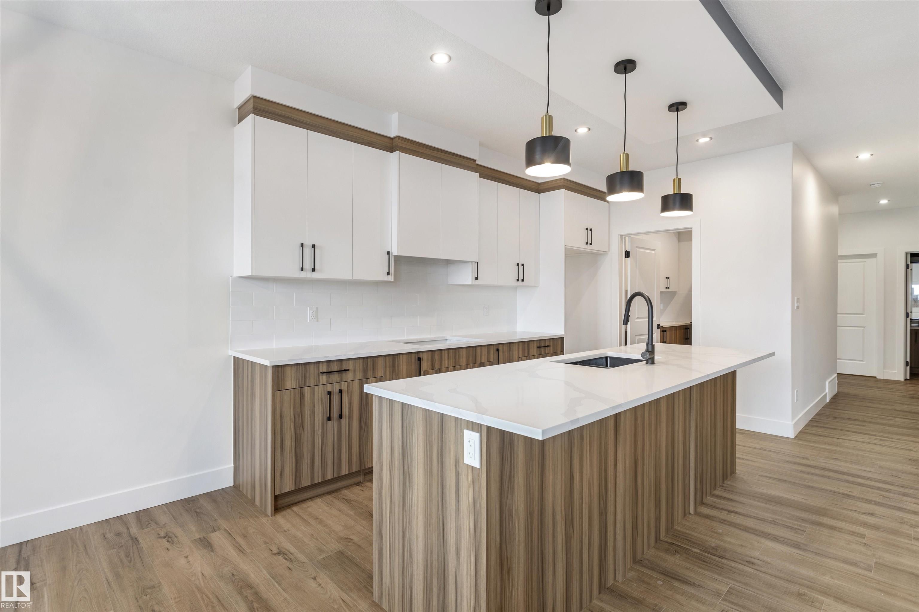 Photo 13 at 58 Meadowgrove Landing, McLaughlin, Spruce Grove