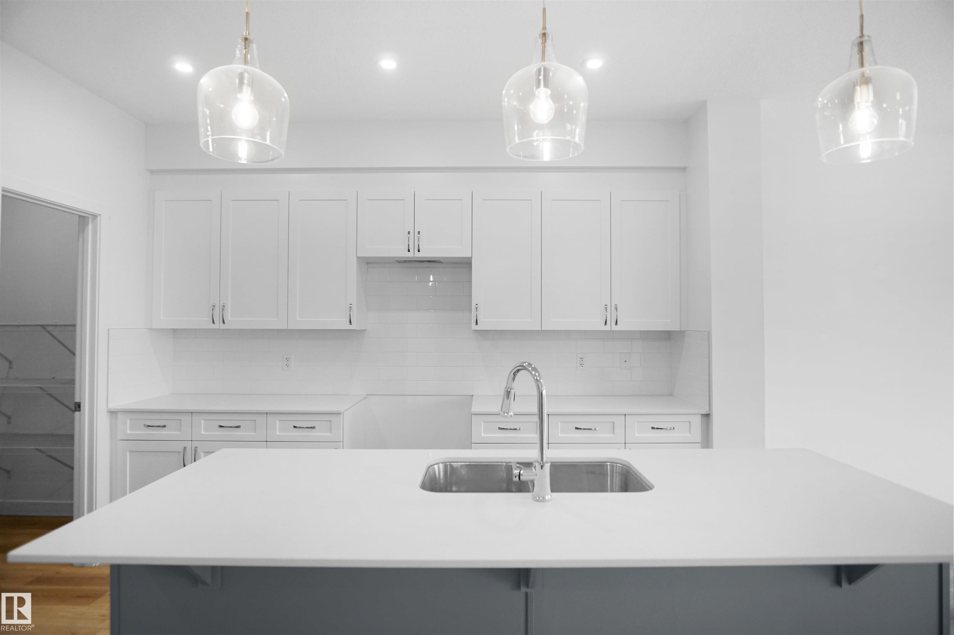 Photo 11 at 4 Ellis Link, Easton, Spruce Grove