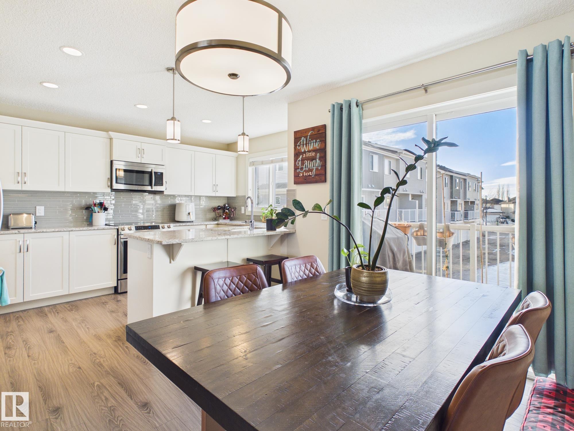 Photo 14 at 21 - 2121 Haddow Drive NW, Haddow, Edmonton