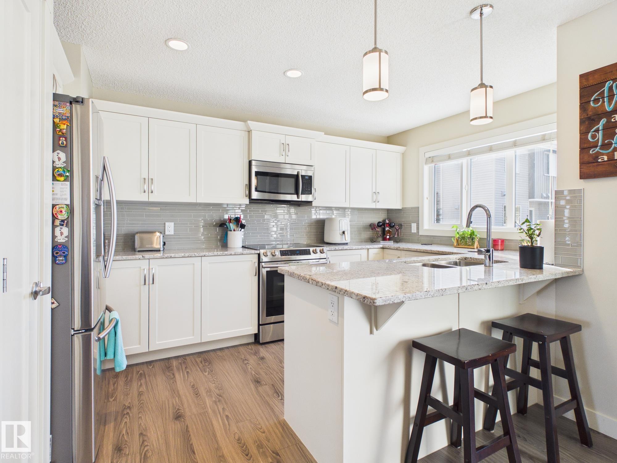 Photo 16 at 21 - 2121 Haddow Drive NW, Haddow, Edmonton