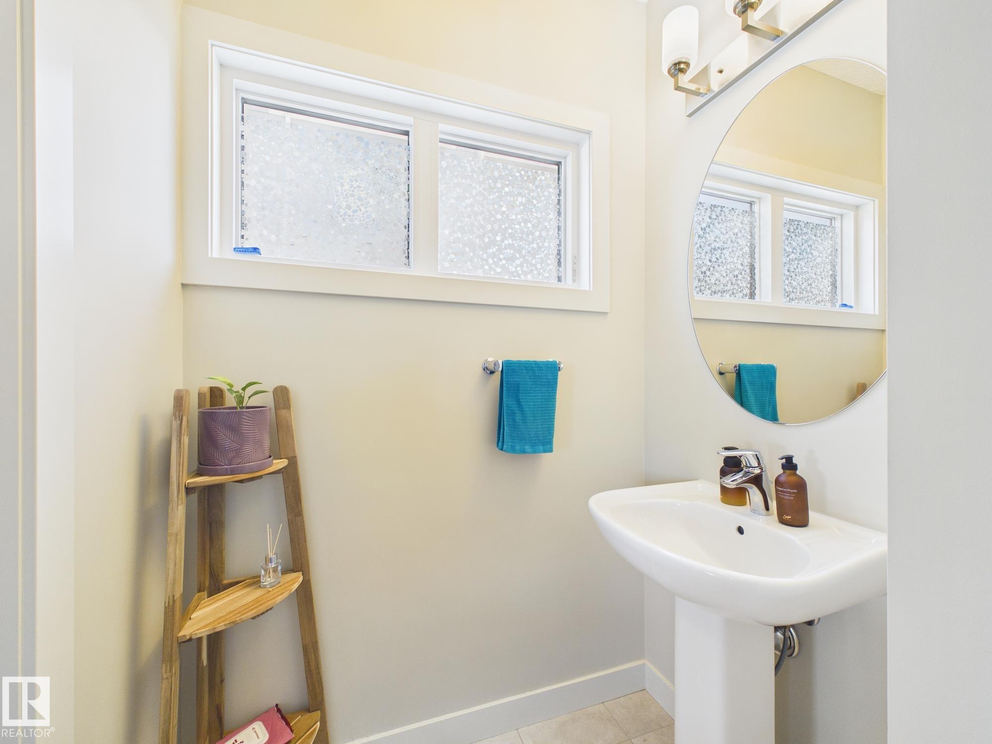 Photo 23 at 21 - 2121 Haddow Drive NW, Haddow, Edmonton