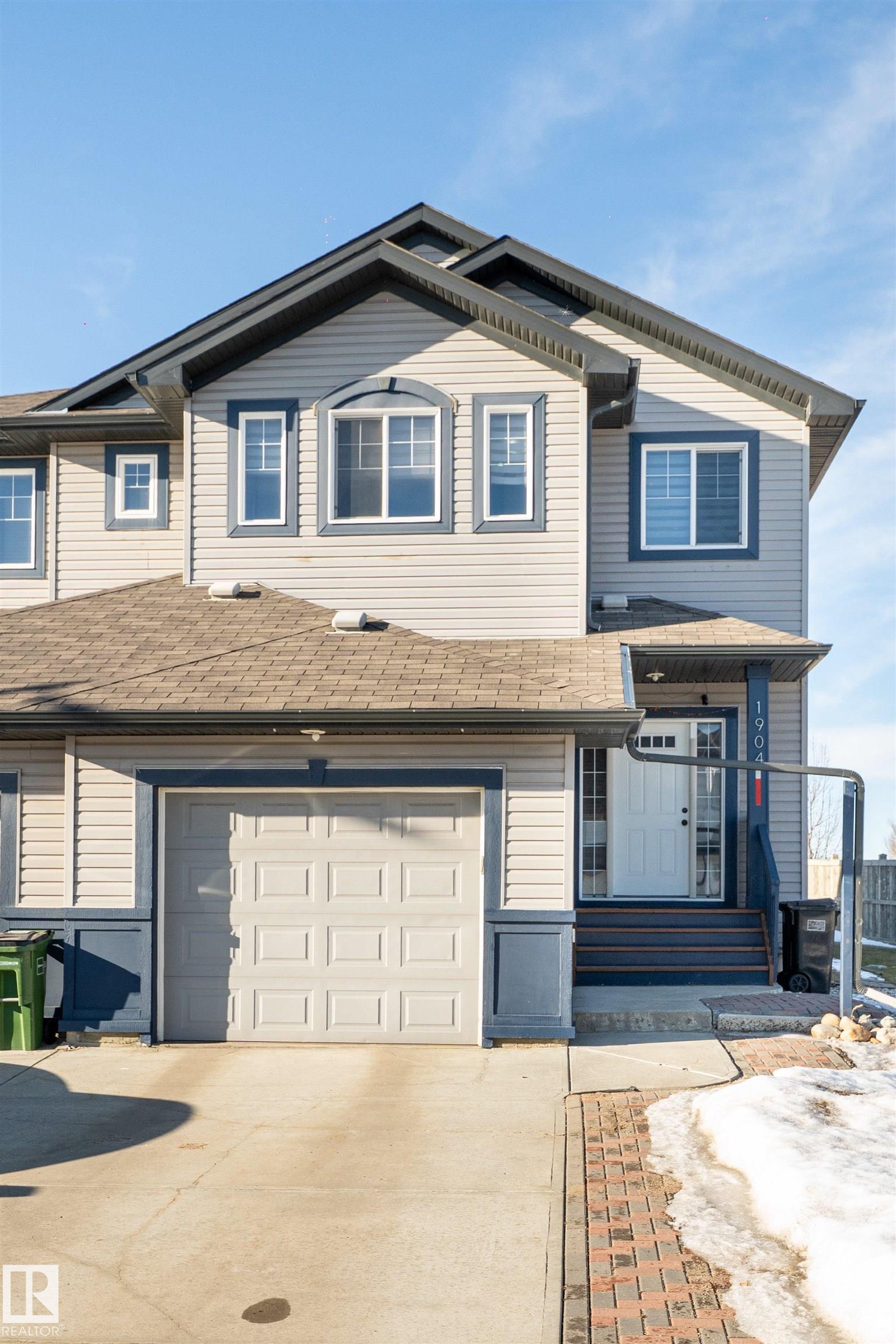 1904 118 Street SW, Rutherford, Edmonton