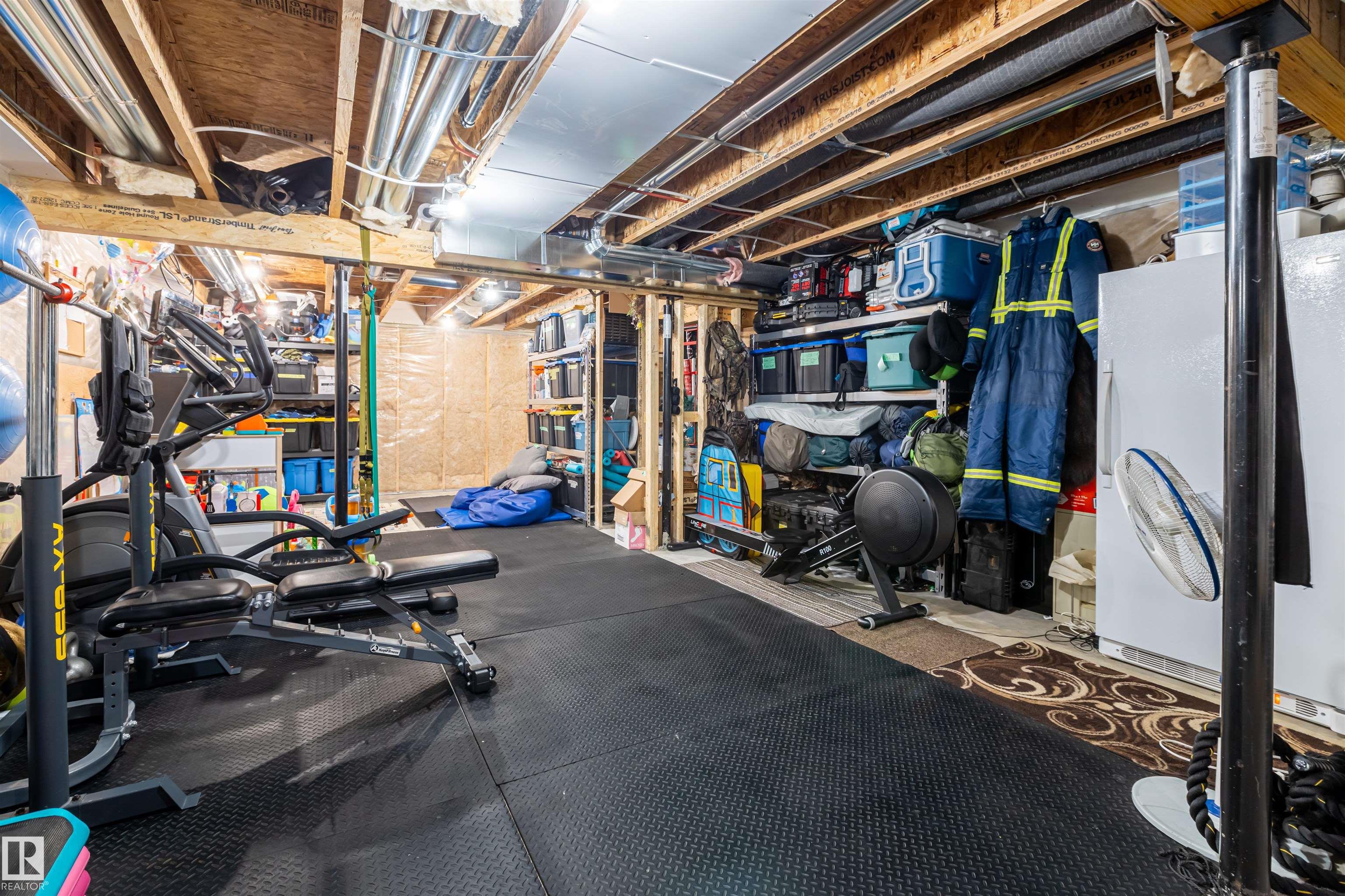 Photo 44 at 816 35 Avenue NW, Maple Crest, Edmonton