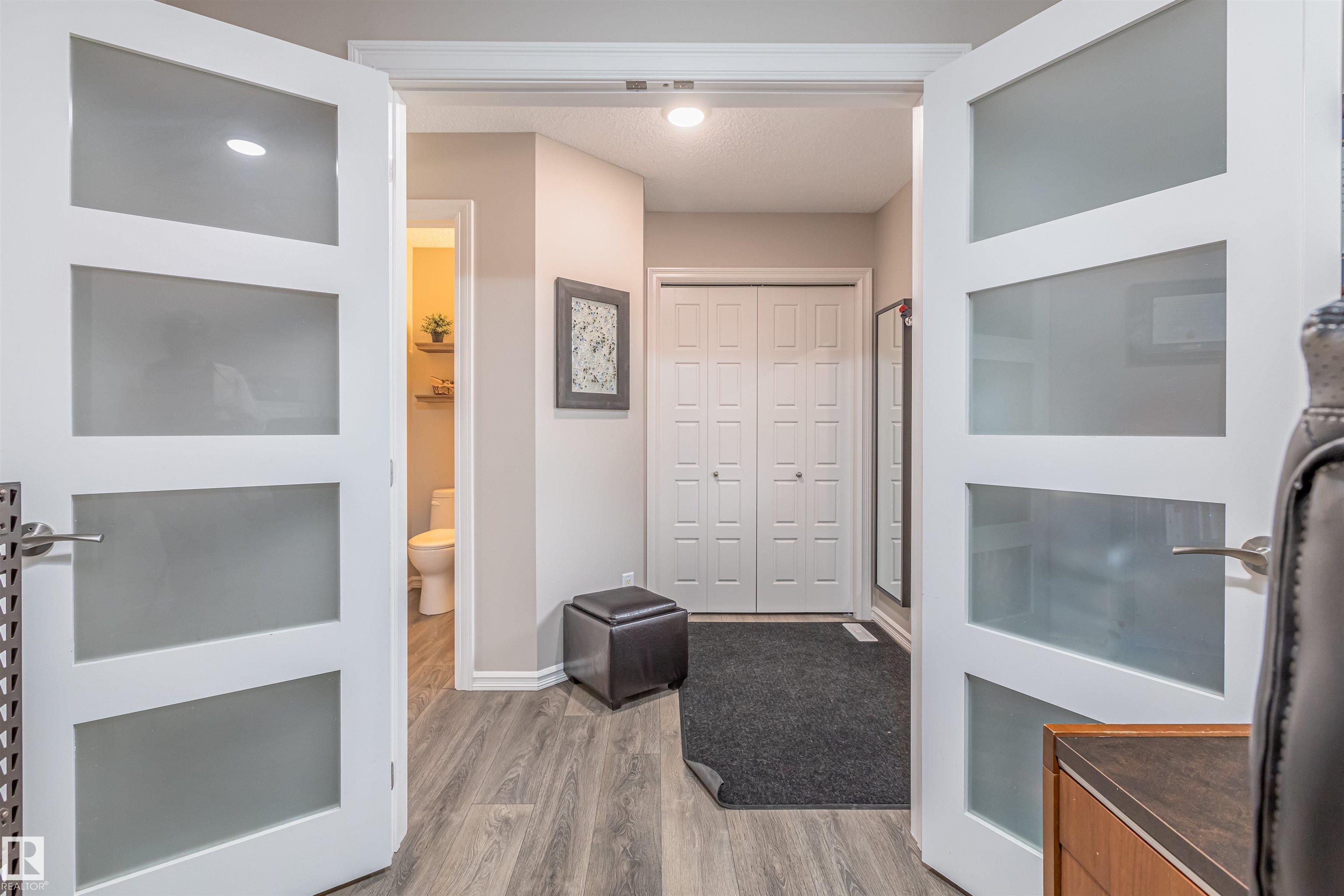 Photo 6 at 816 35 Avenue NW, Maple Crest, Edmonton