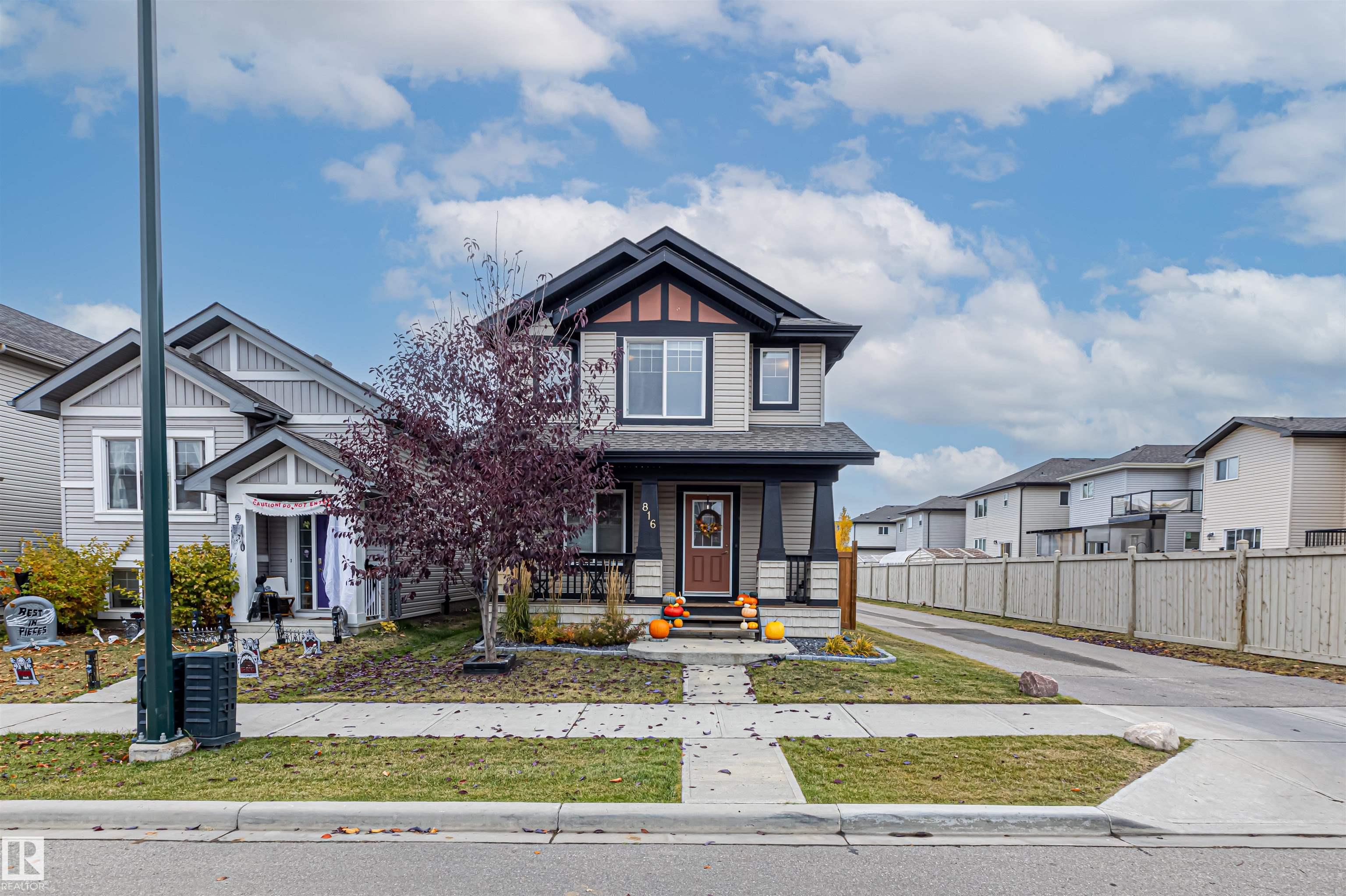 Photo 56 at 816 35 Avenue NW, Maple Crest, Edmonton