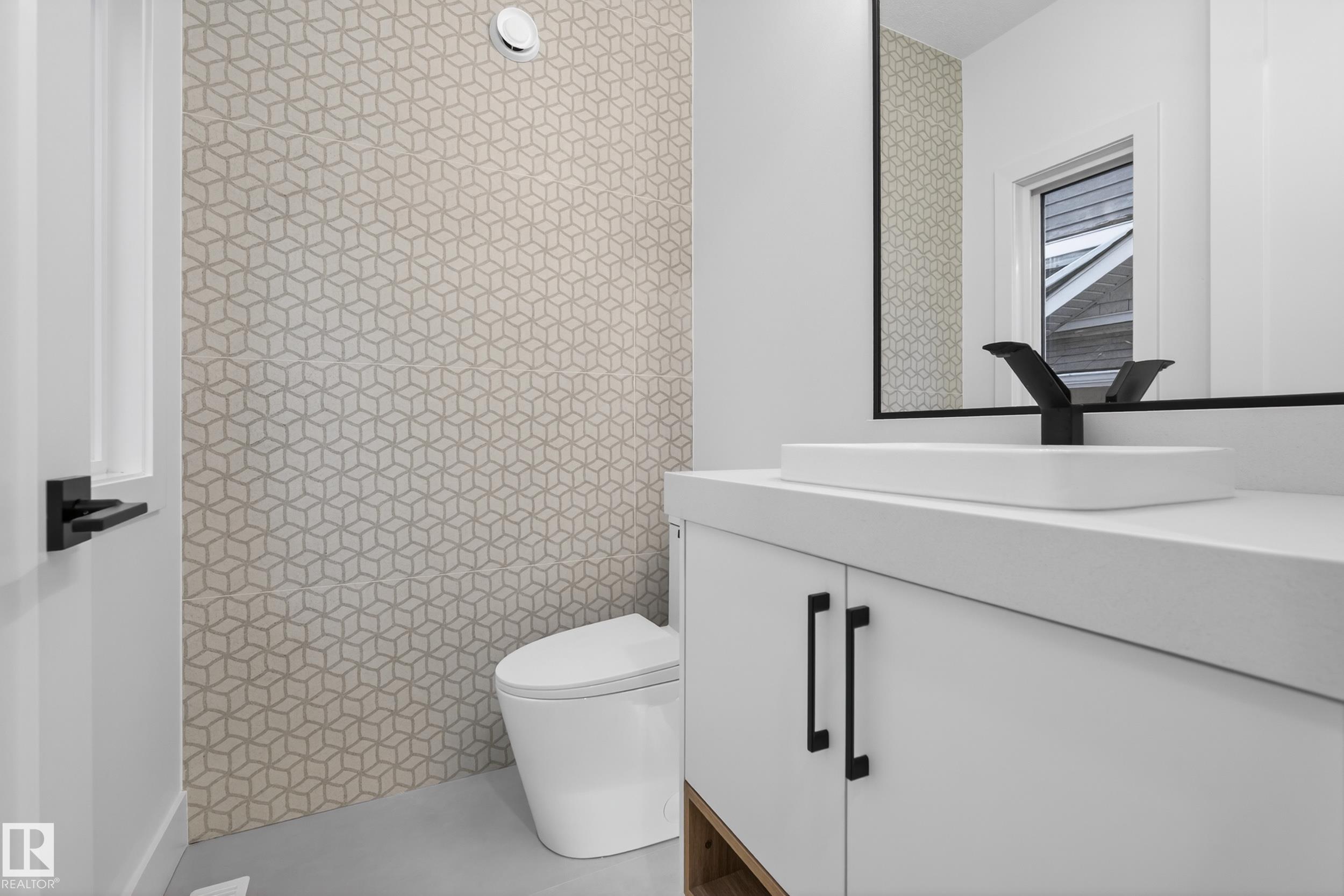 Photo 14 at 11613 79 Avenue NW, Belgravia, Edmonton