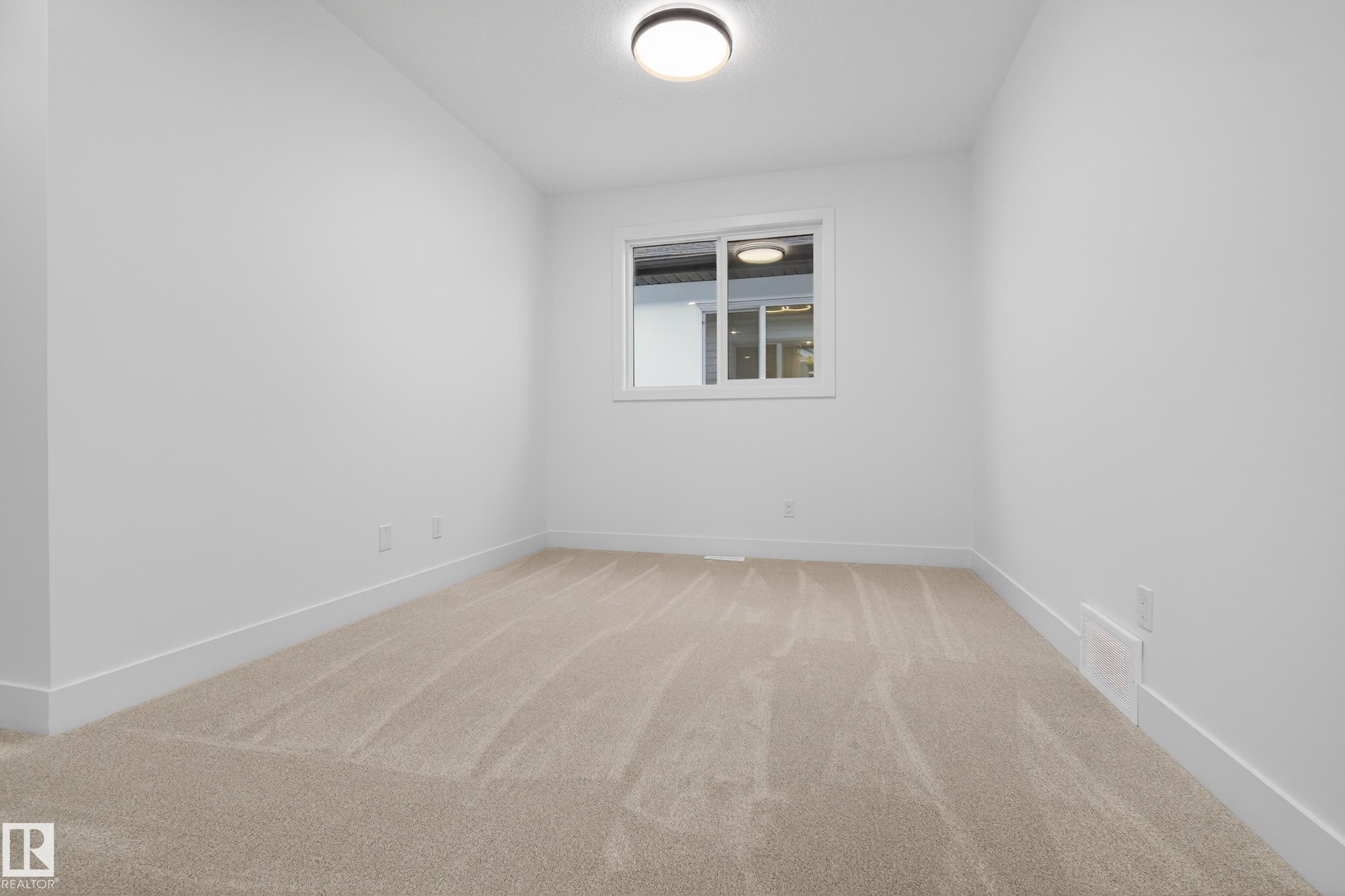 Photo 18 at 11613 79 Avenue NW, Belgravia, Edmonton