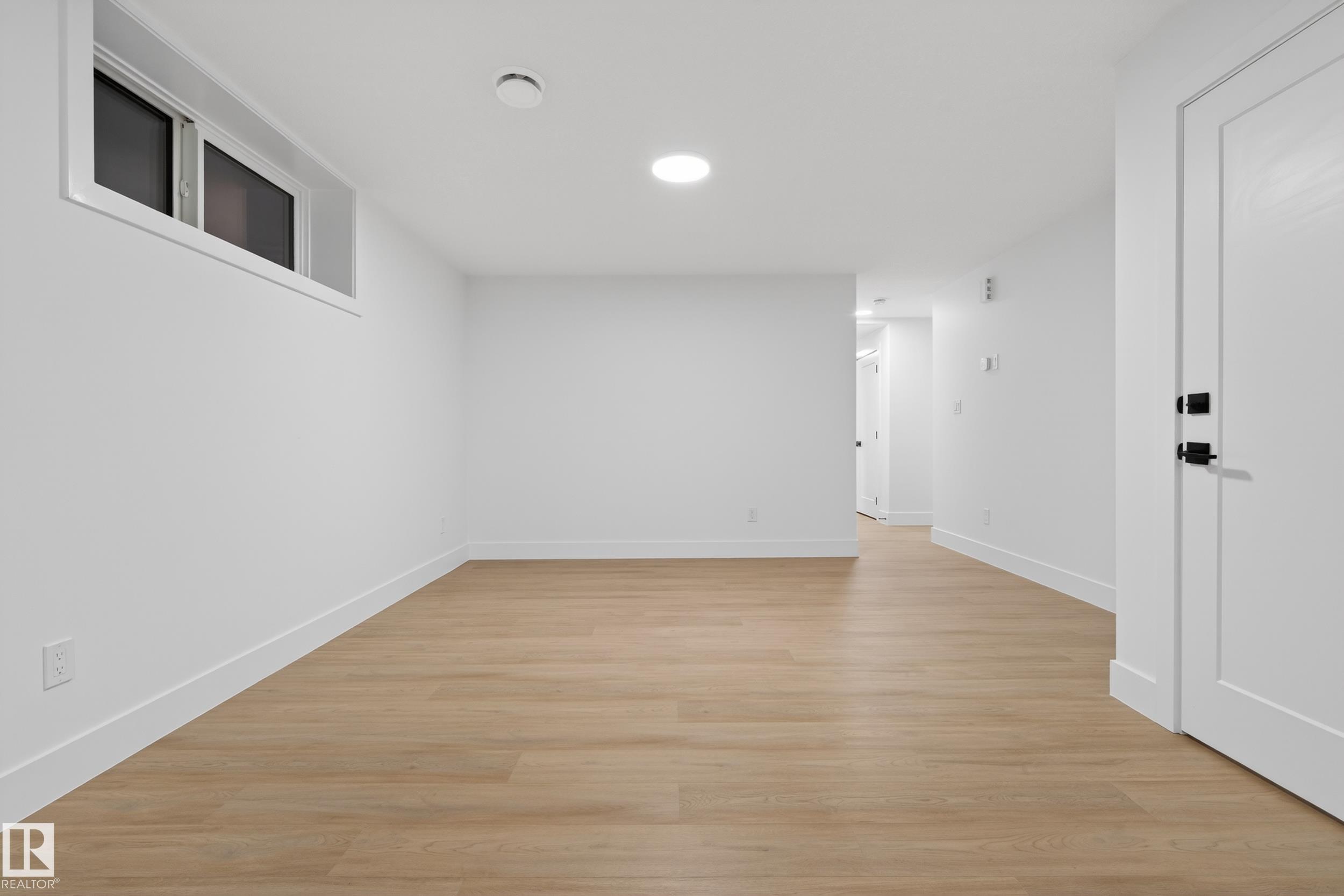 Photo 38 at 11613 79 Avenue NW, Belgravia, Edmonton