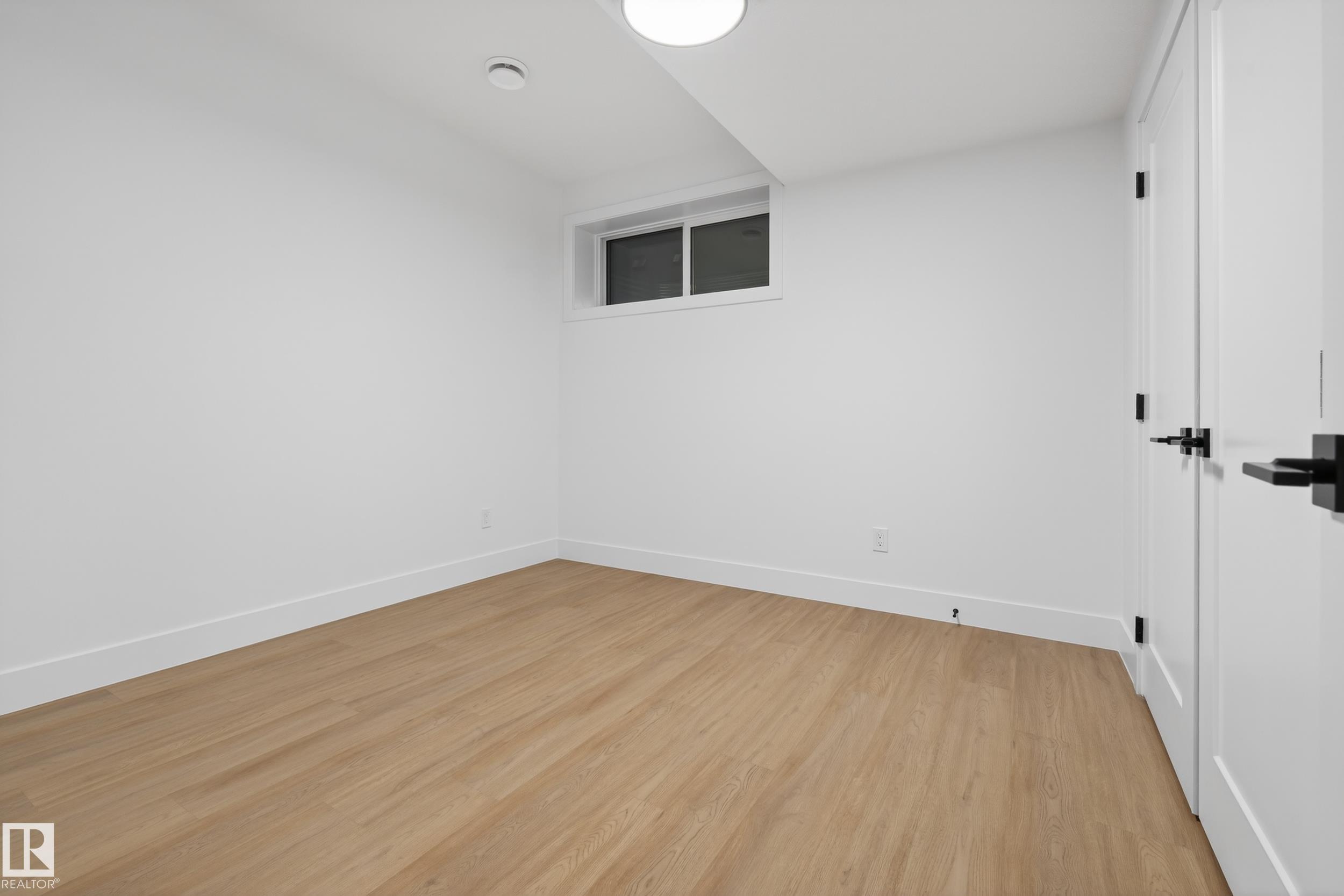 Photo 39 at 11613 79 Avenue NW, Belgravia, Edmonton