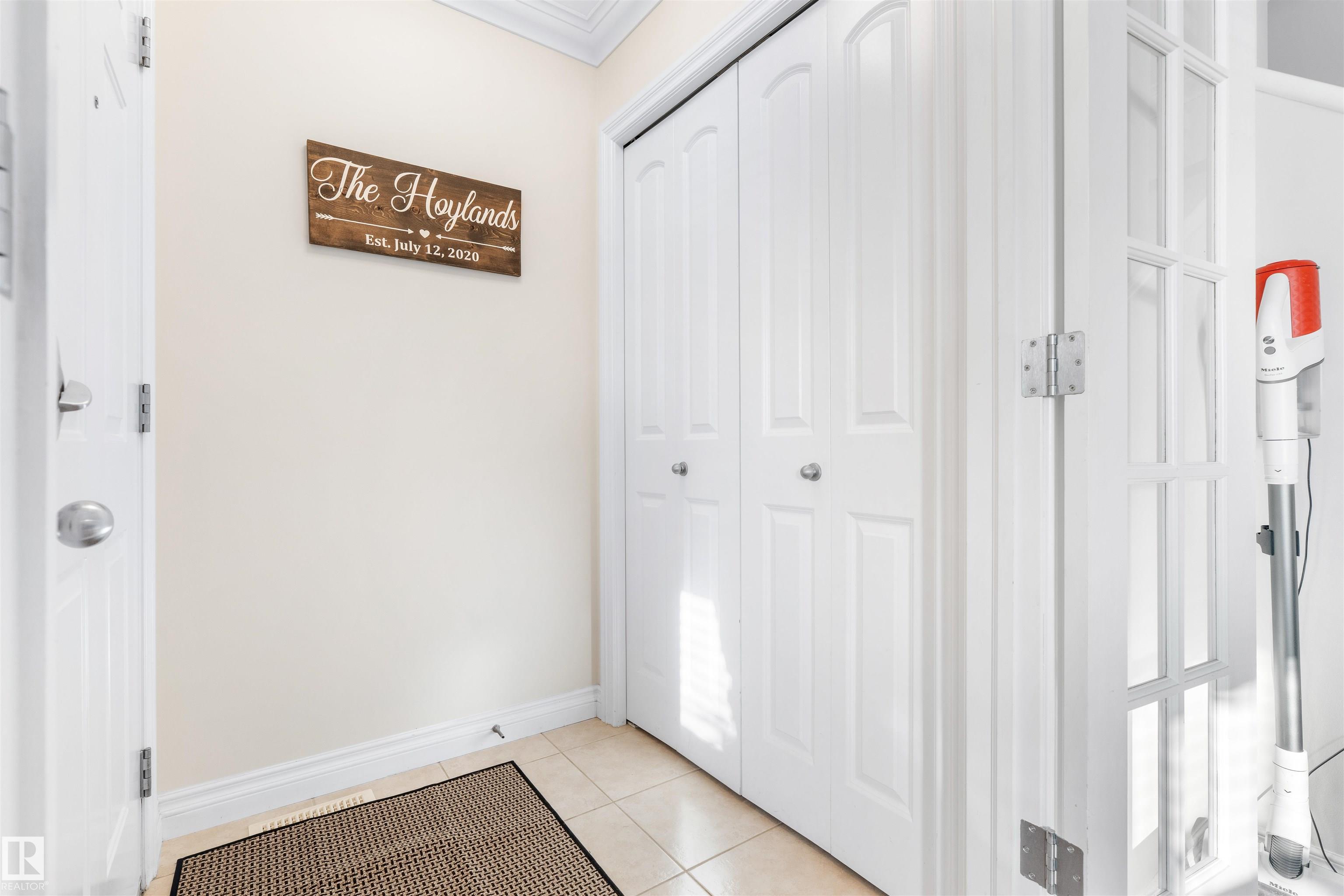 Photo 5 at 21348 88 Avenue NW, Suder Greens, Edmonton