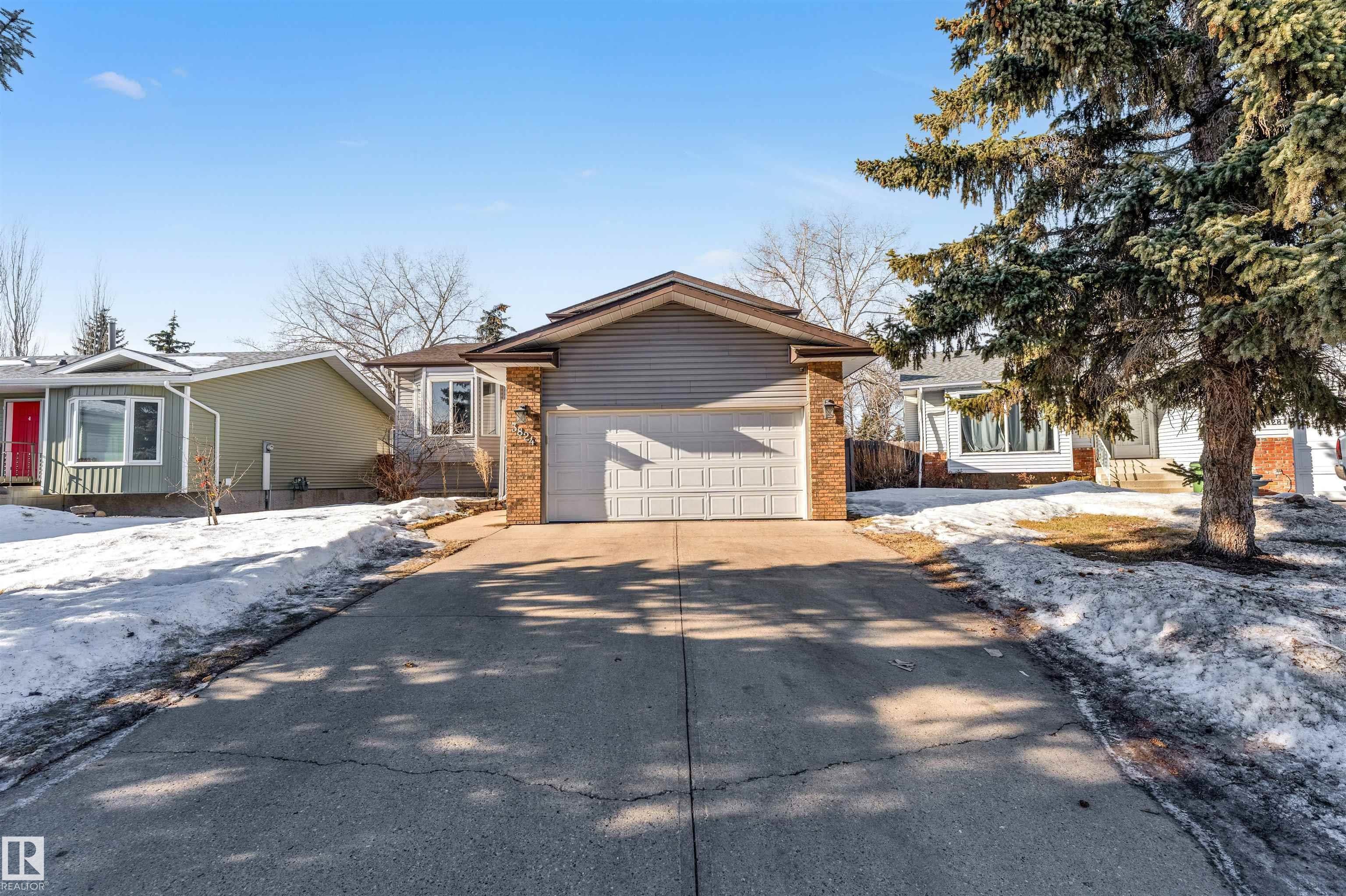 3824 48 Street NW, Minchau, Edmonton 2