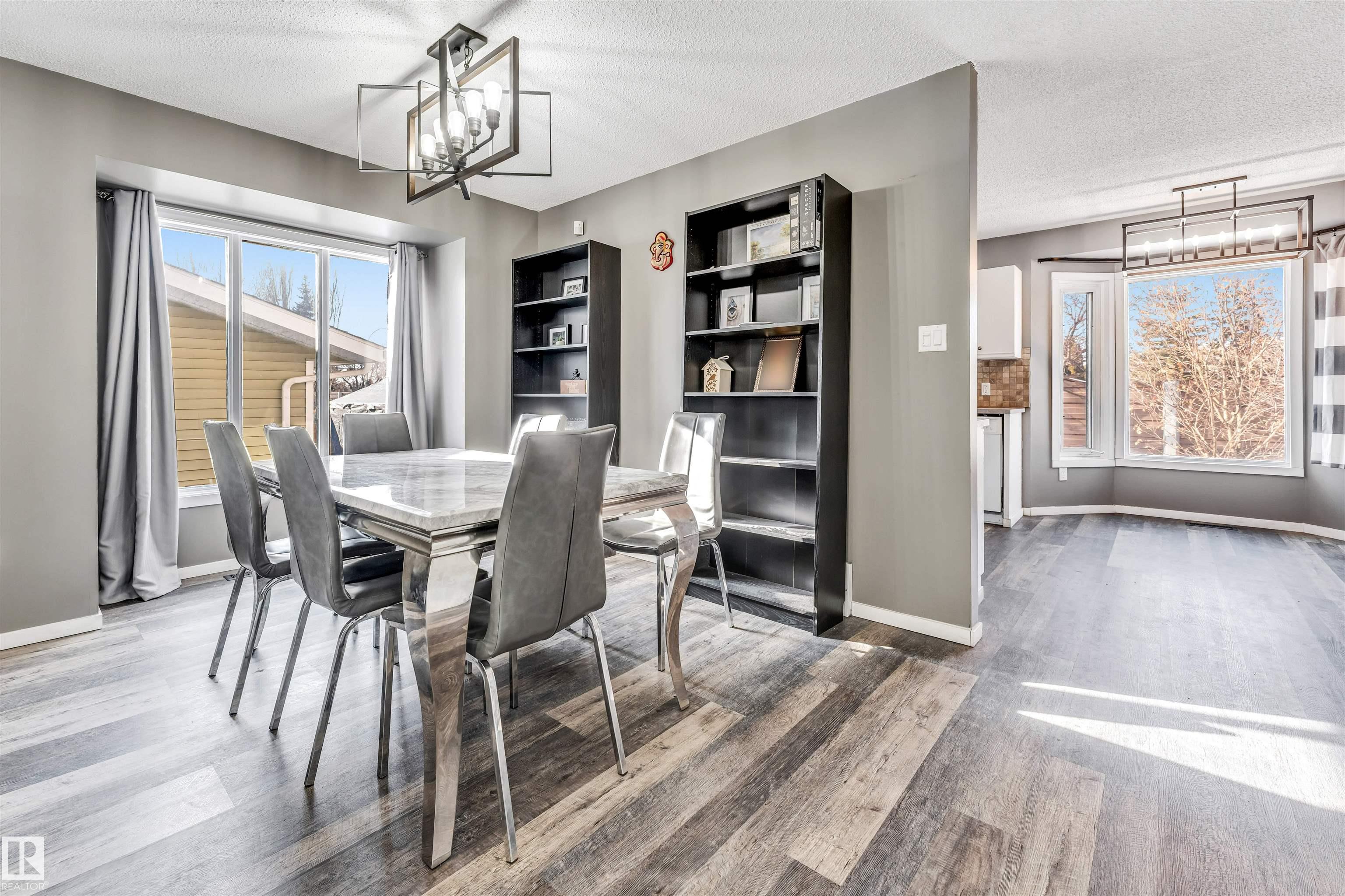 Photo 20 at 3824 48 Street NW, Minchau, Edmonton