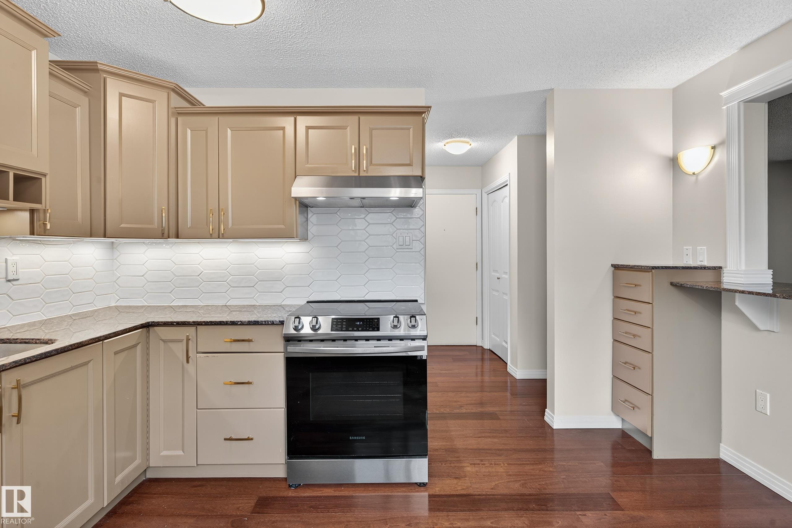 Photo 8 at 202 - 10746 80 Avenue NW, Queen Alexandra, Edmonton