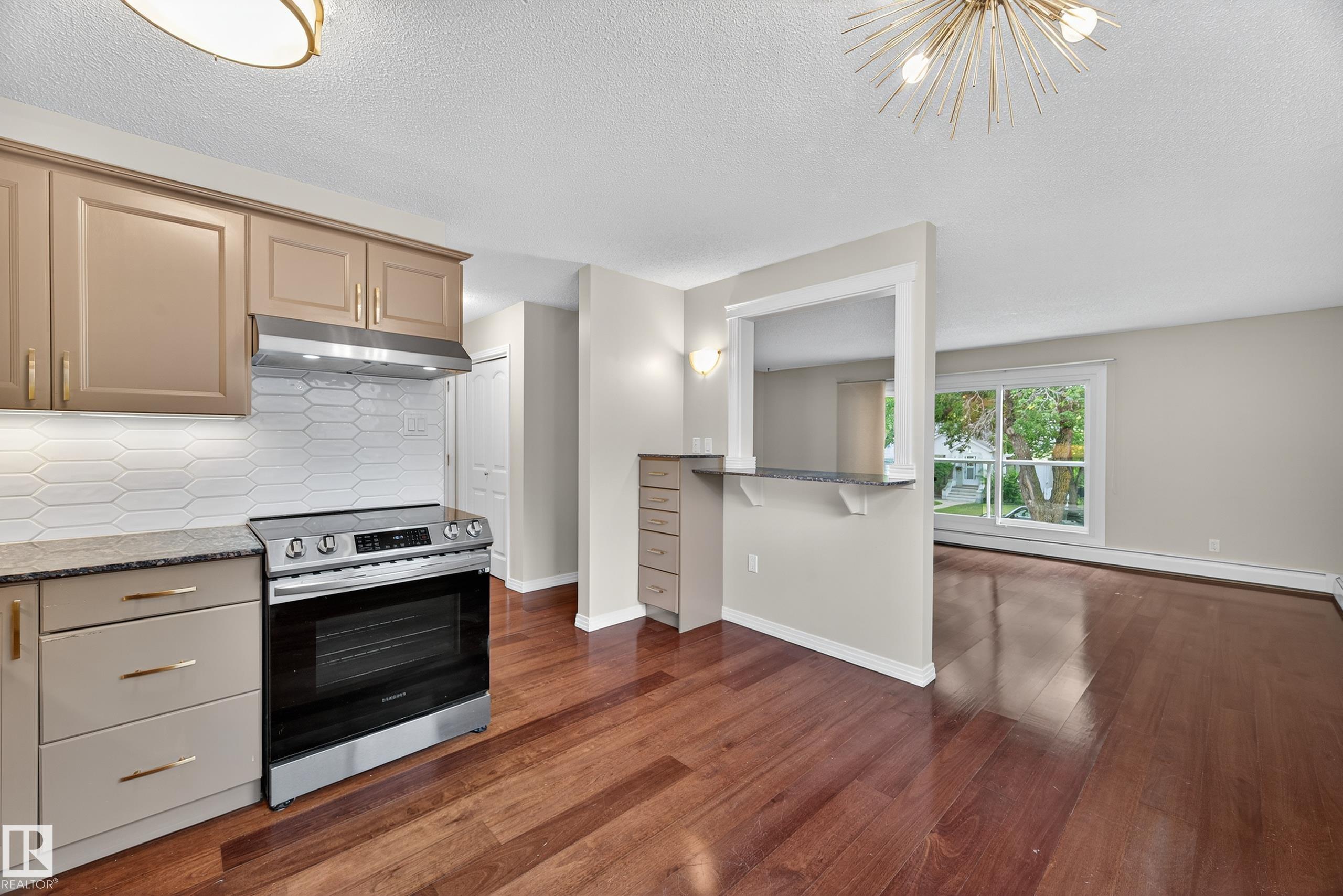 Photo 9 at 202 - 10746 80 Avenue NW, Queen Alexandra, Edmonton