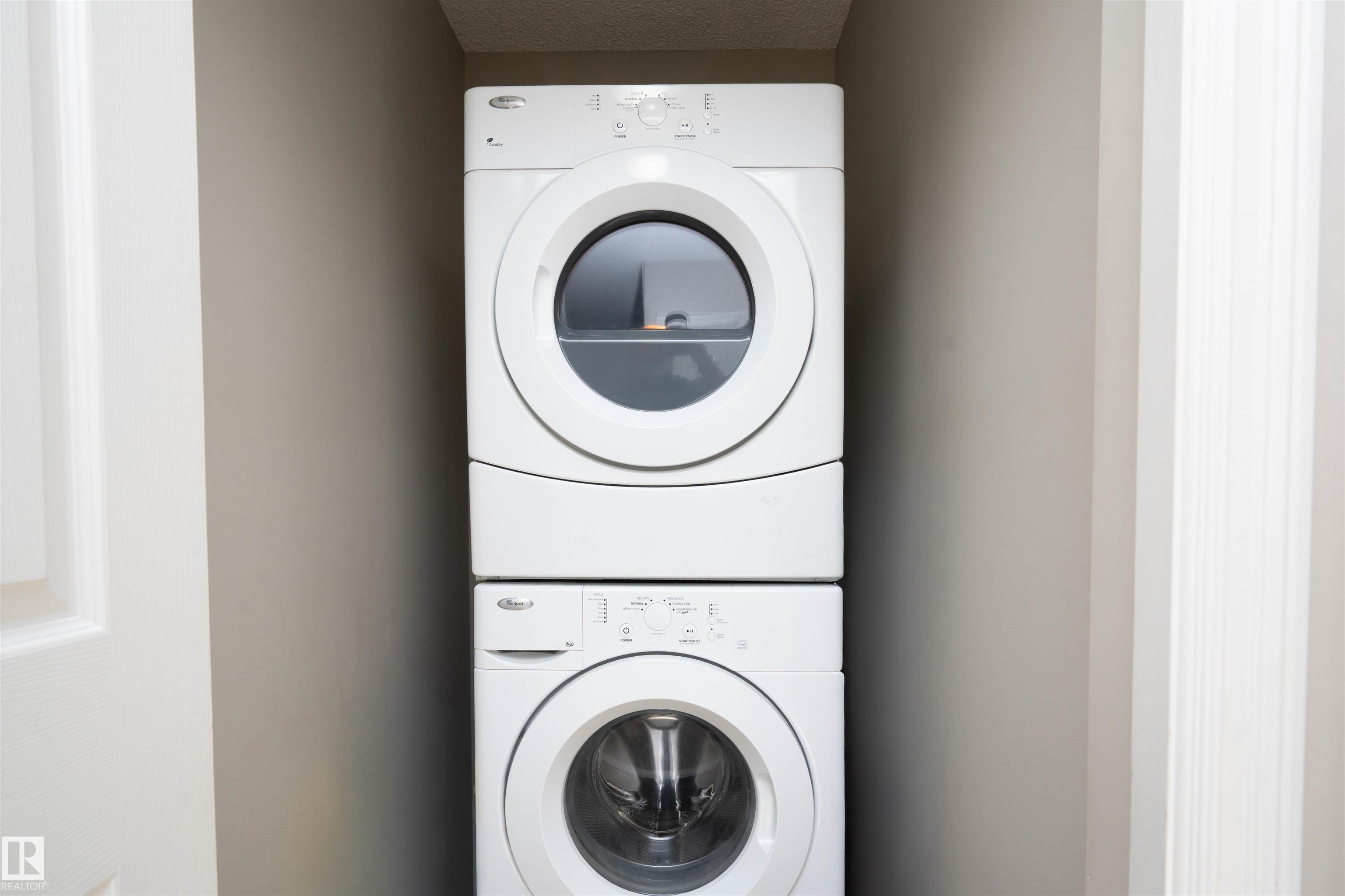 Photo 17 at 13 - 5317 3 Avenue SW, Charlesworth, Edmonton