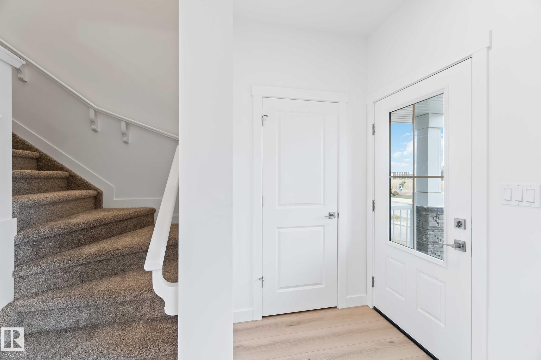 Picture for 428 176 AV NE