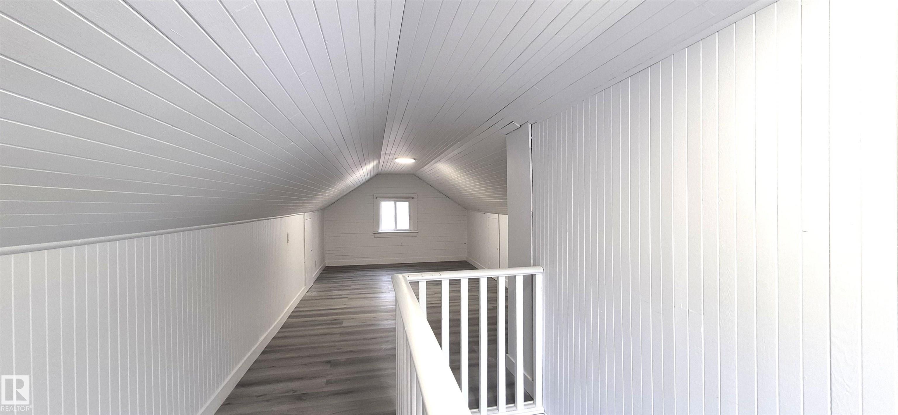 Photo 15 at 11426 84 Street NW, Parkdale, Edmonton