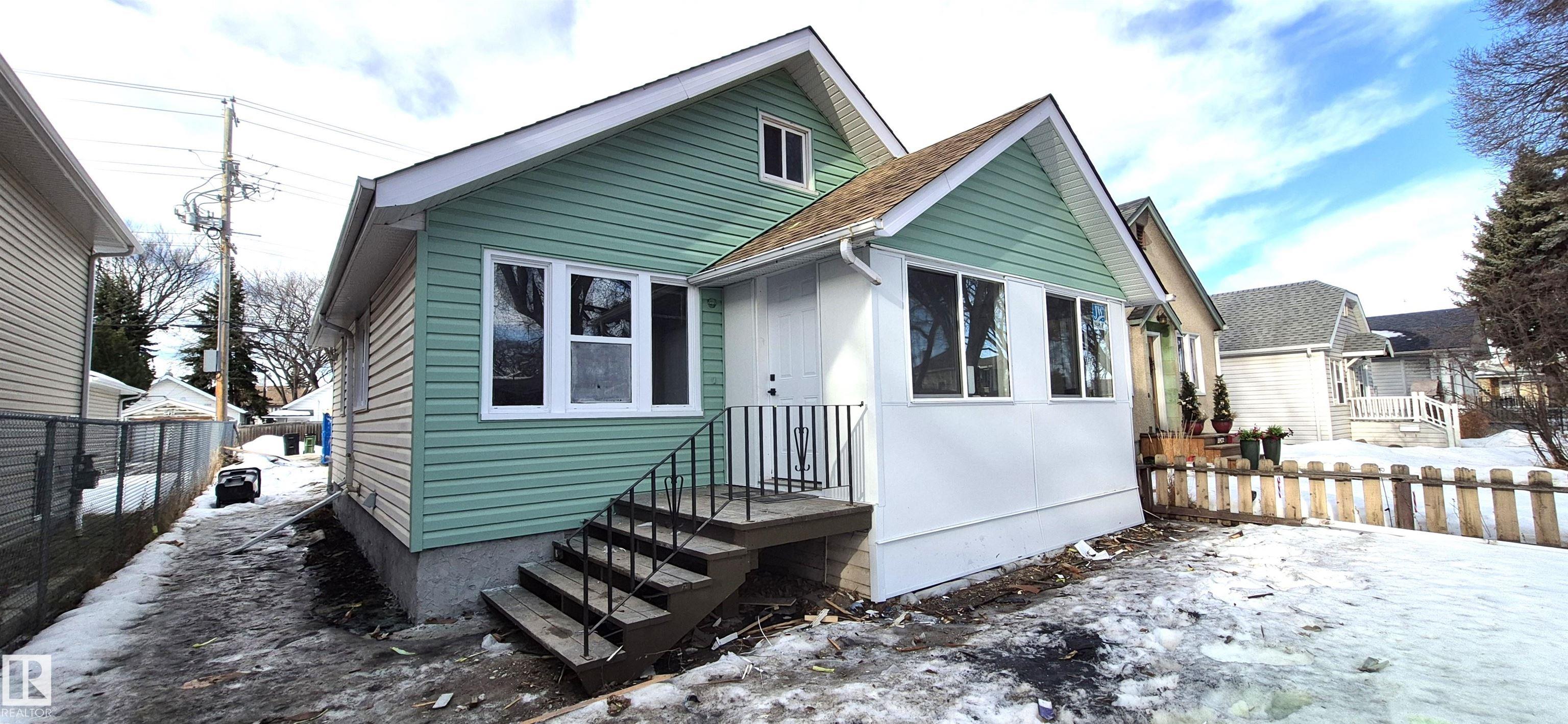 Picture for 11426 84 ST NW