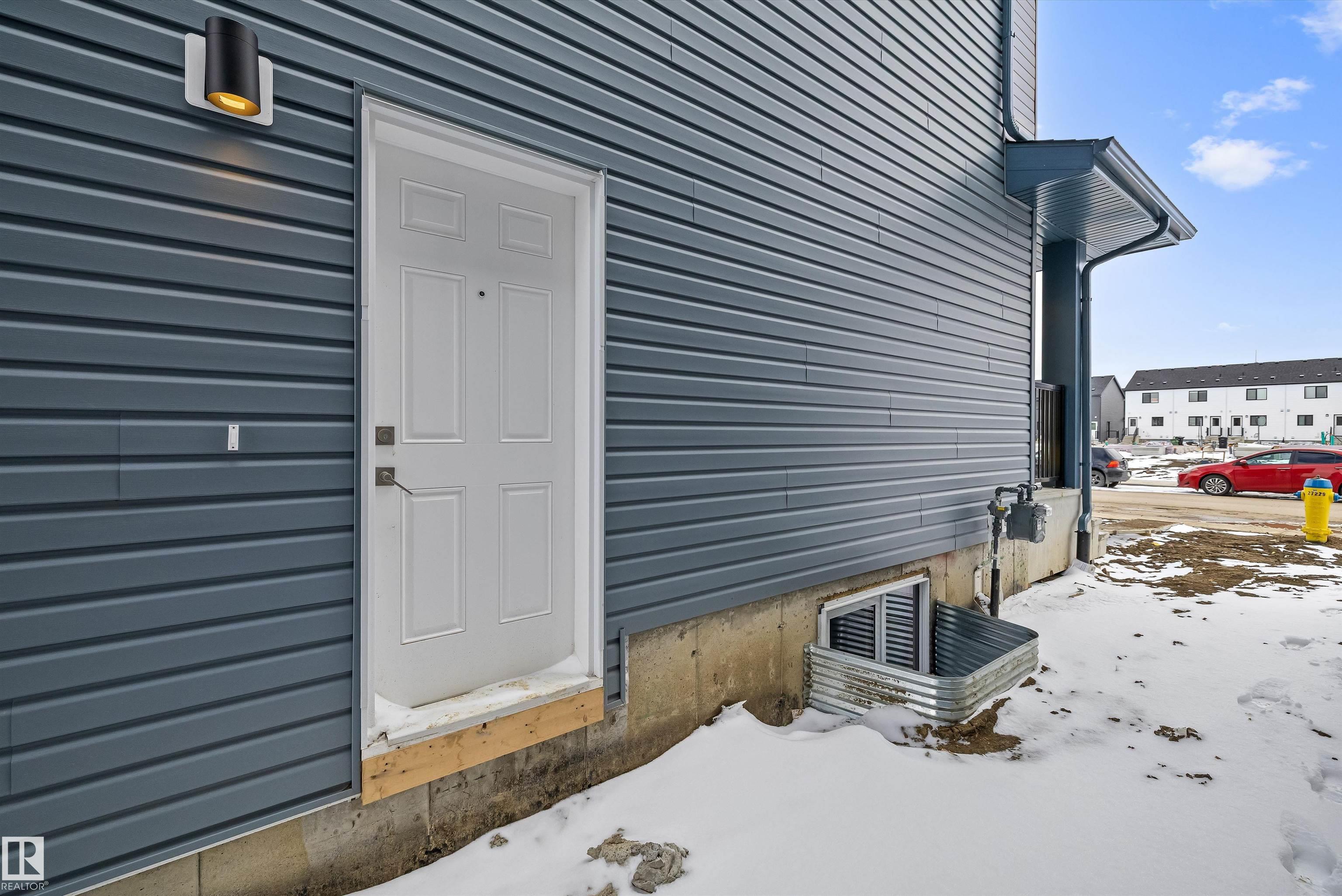 https://zimg.paragon.ice.com/ParagonImages/Property/PM/RAE/225386533/38/0/0/9f66e038ec3b664f4922d14d8a04456d/1/1b735b2422c9a772d24f91905ccc7111/225386533-0a2a6c3e-bfa2-4142-94a7-25ea9ed15430.JPG