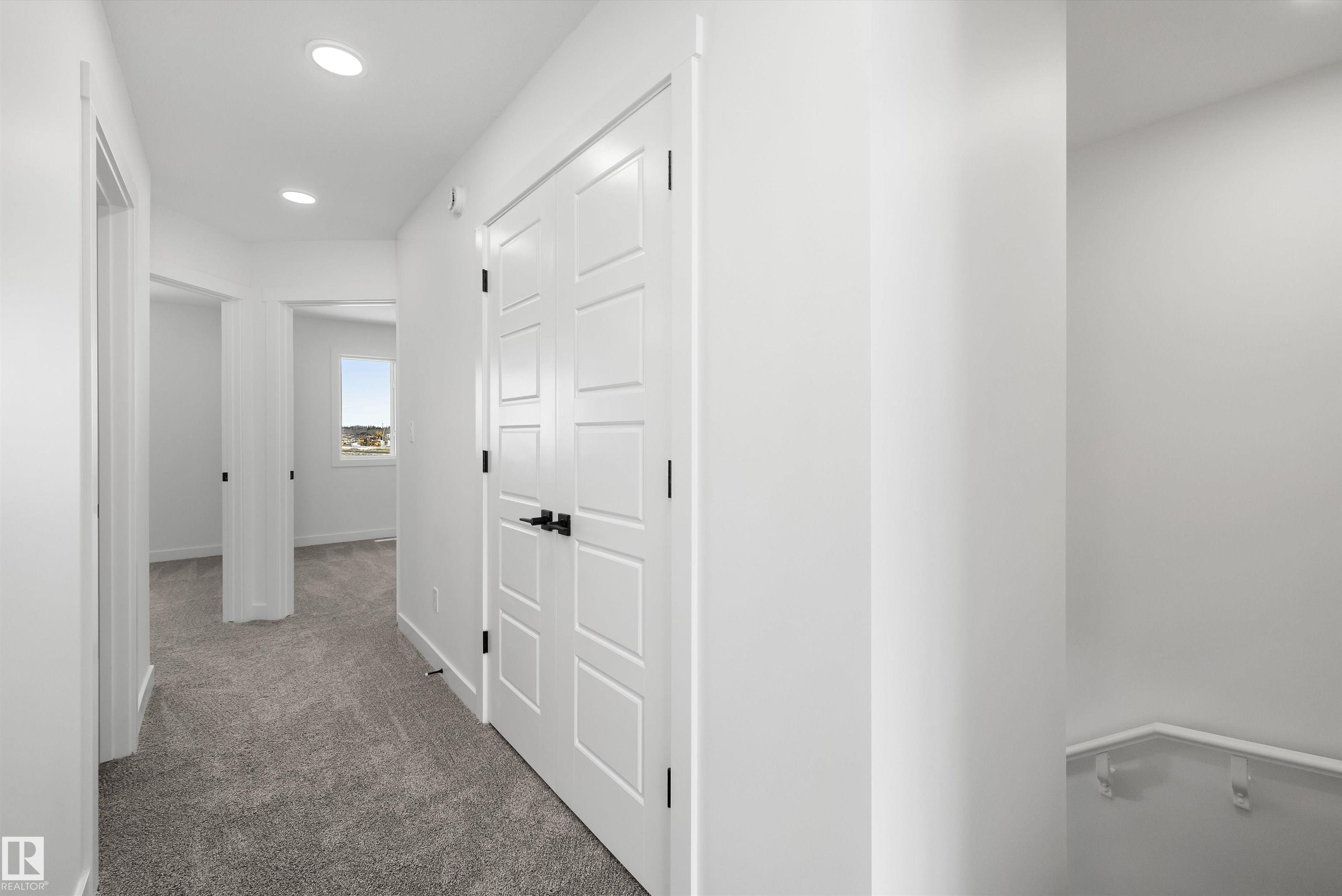 https://zimg.paragon.ice.com/ParagonImages/Property/PM/RAE/225386535/15/0/0/76ab4eb355037cf75ecc194ecb58289d/1/28da16dd428cb93797e90d7ce21af409/225386535-53a8925c-5317-4c1c-b20d-30a48c297c77.JPG