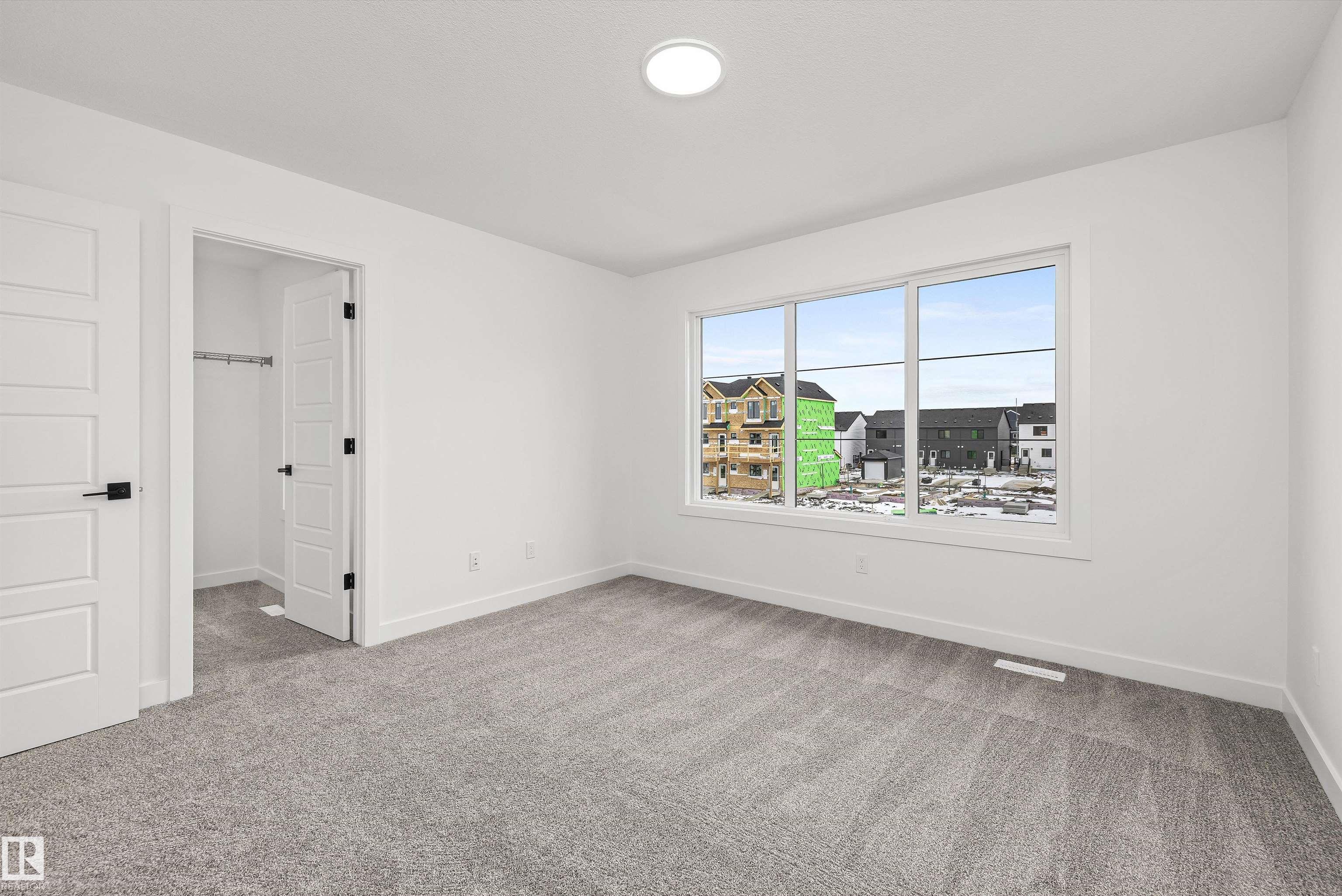 https://zimg.paragon.ice.com/ParagonImages/Property/PM/RAE/225386535/28/0/0/191064bbfa24c9a9f511039a2eb85ce0/1/28da16dd428cb93797e90d7ce21af409/225386535-aac41e82-fc77-4df4-a379-30758ddc6238.JPG