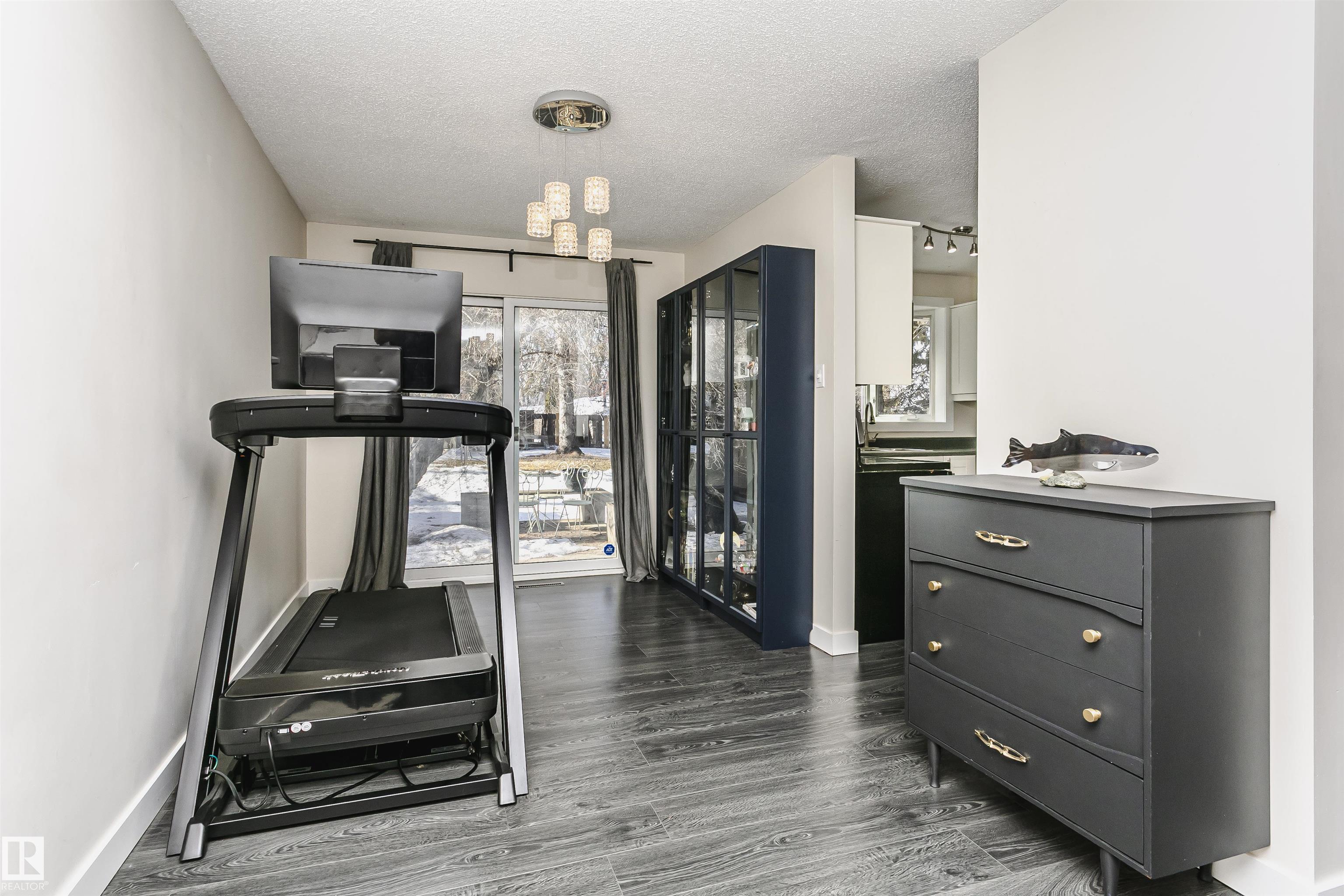 Photo 12 at 136 Garden Road, Grandin, St. Albert