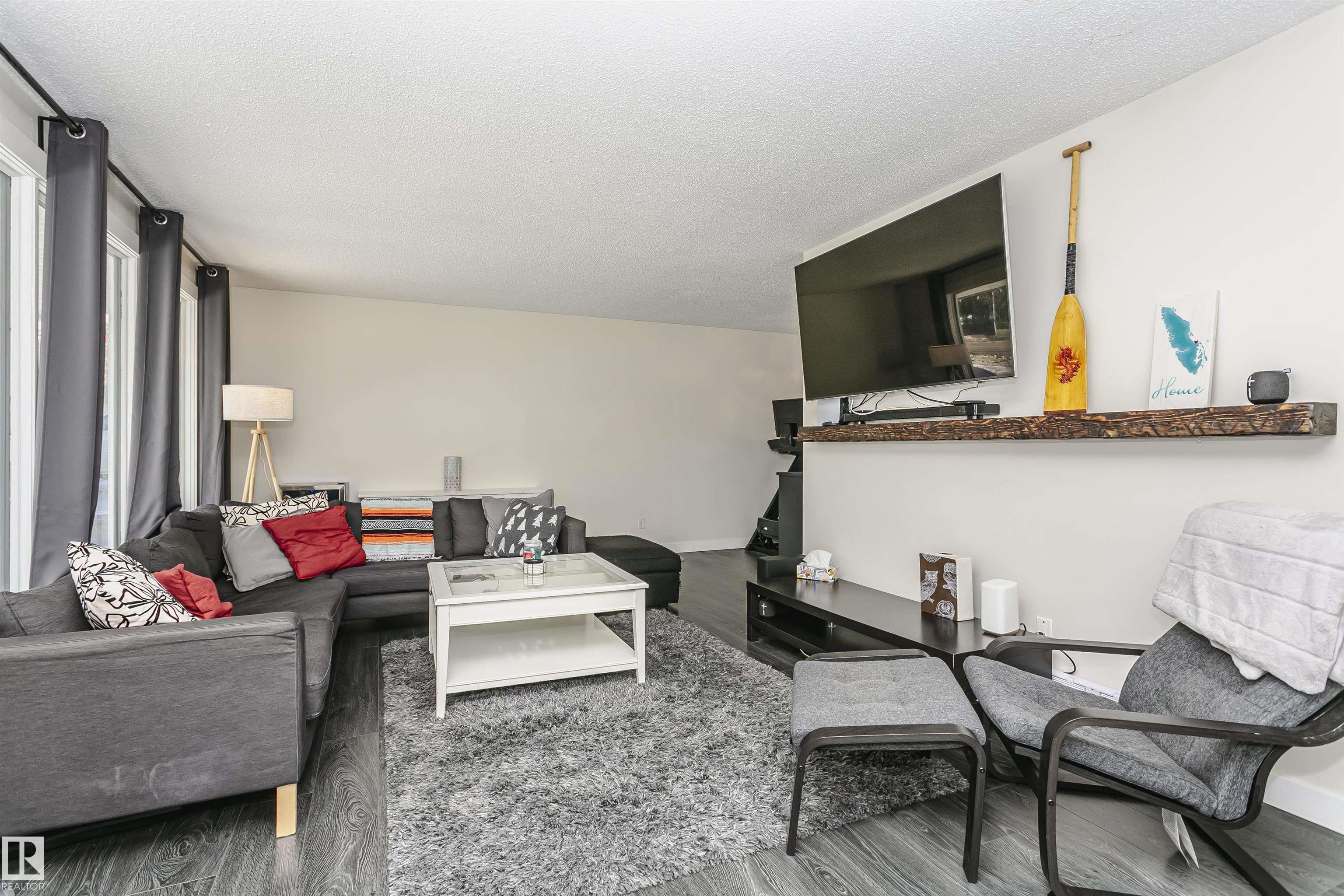 Photo 10 at 136 Garden Road, Grandin, St. Albert