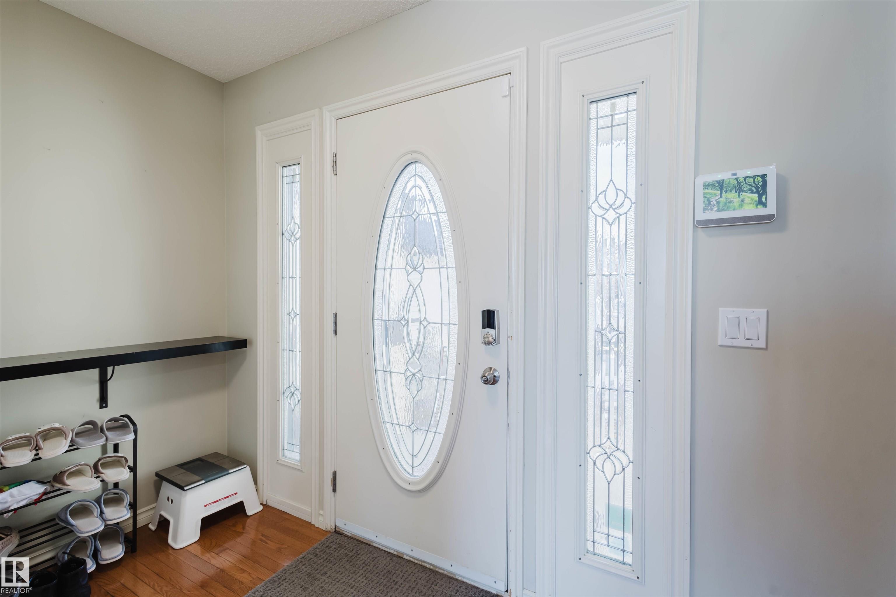 3534 Mclean Crescent SW, Macewan, Edmonton