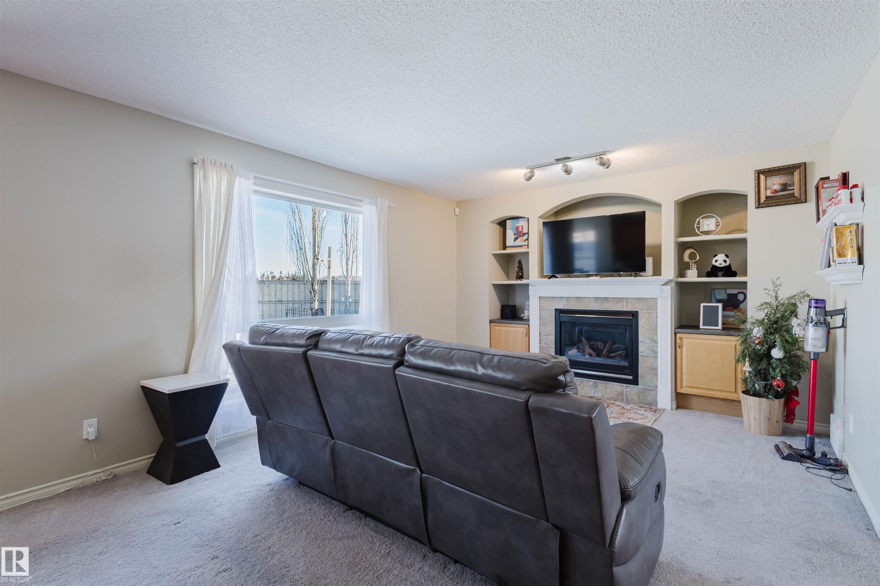 3534 Mclean Crescent SW, Macewan, Edmonton