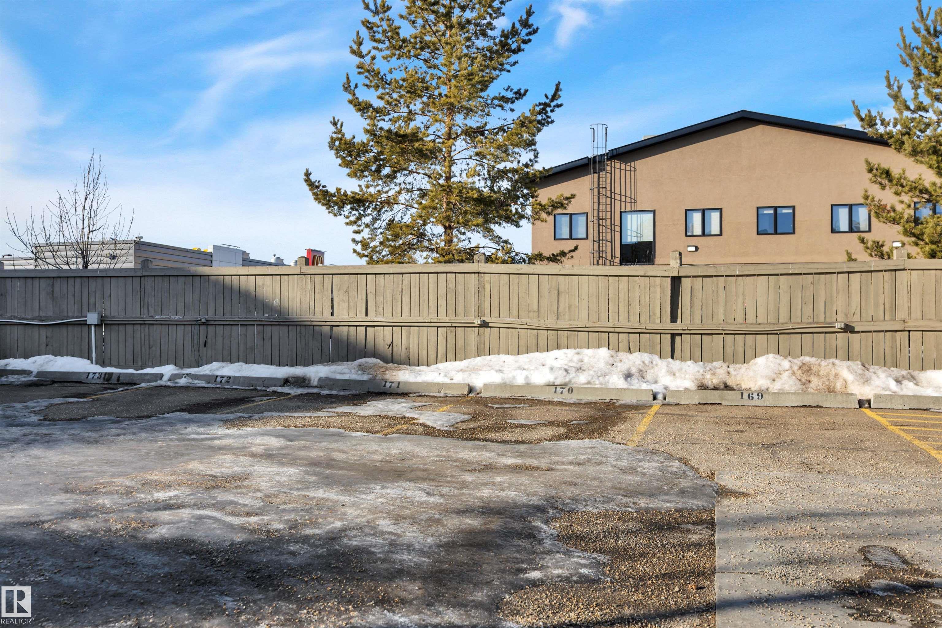 Photo 36 at 108 - 12550 140 Avenue NW, Baranow, Edmonton