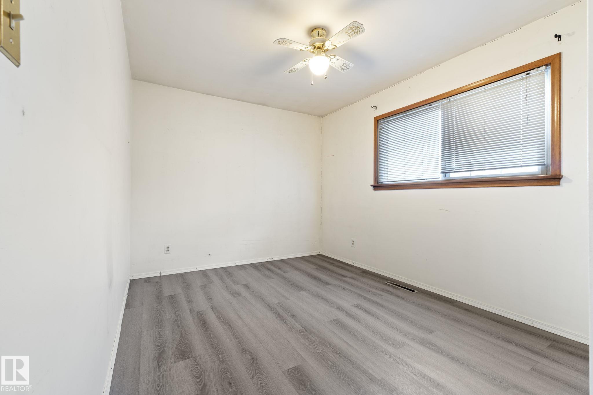 Photo 20 at 12023 137 Avenue NW, Kensington, Edmonton