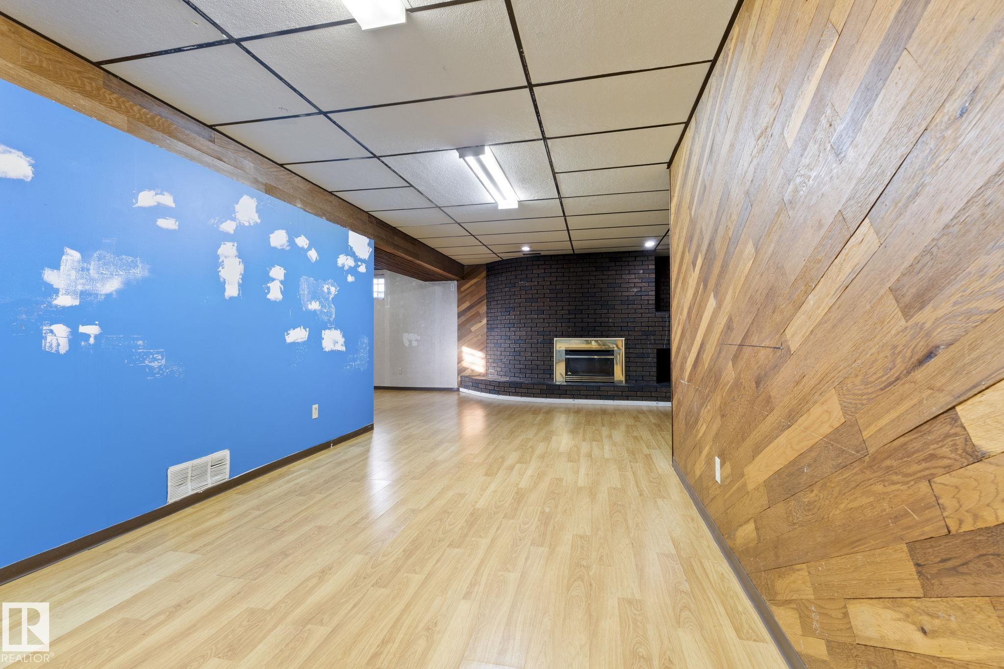 Photo 32 at 12023 137 Avenue NW, Kensington, Edmonton