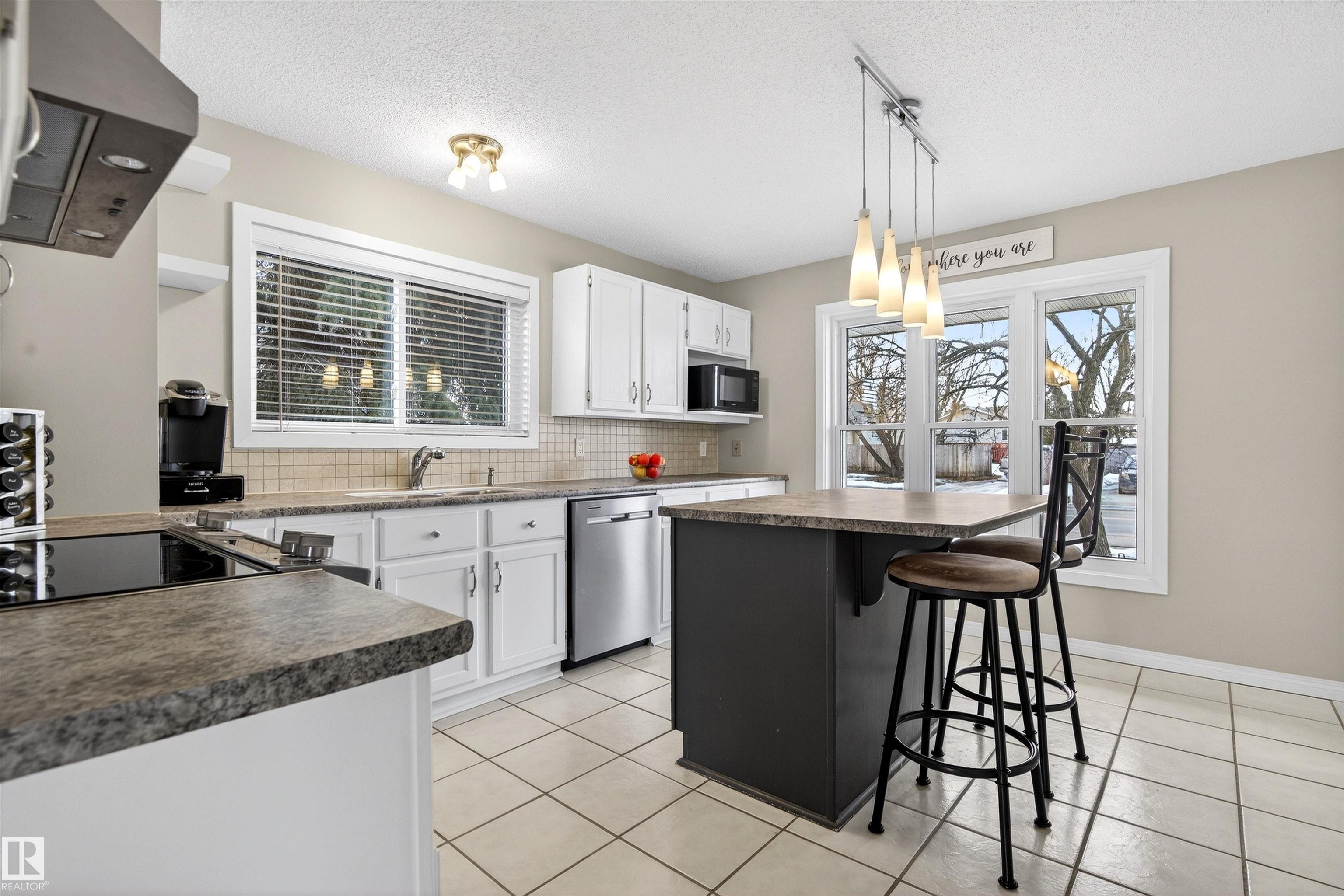 Photo 12 at 3907 44 Avenue, St. Andrews, Stony Plain