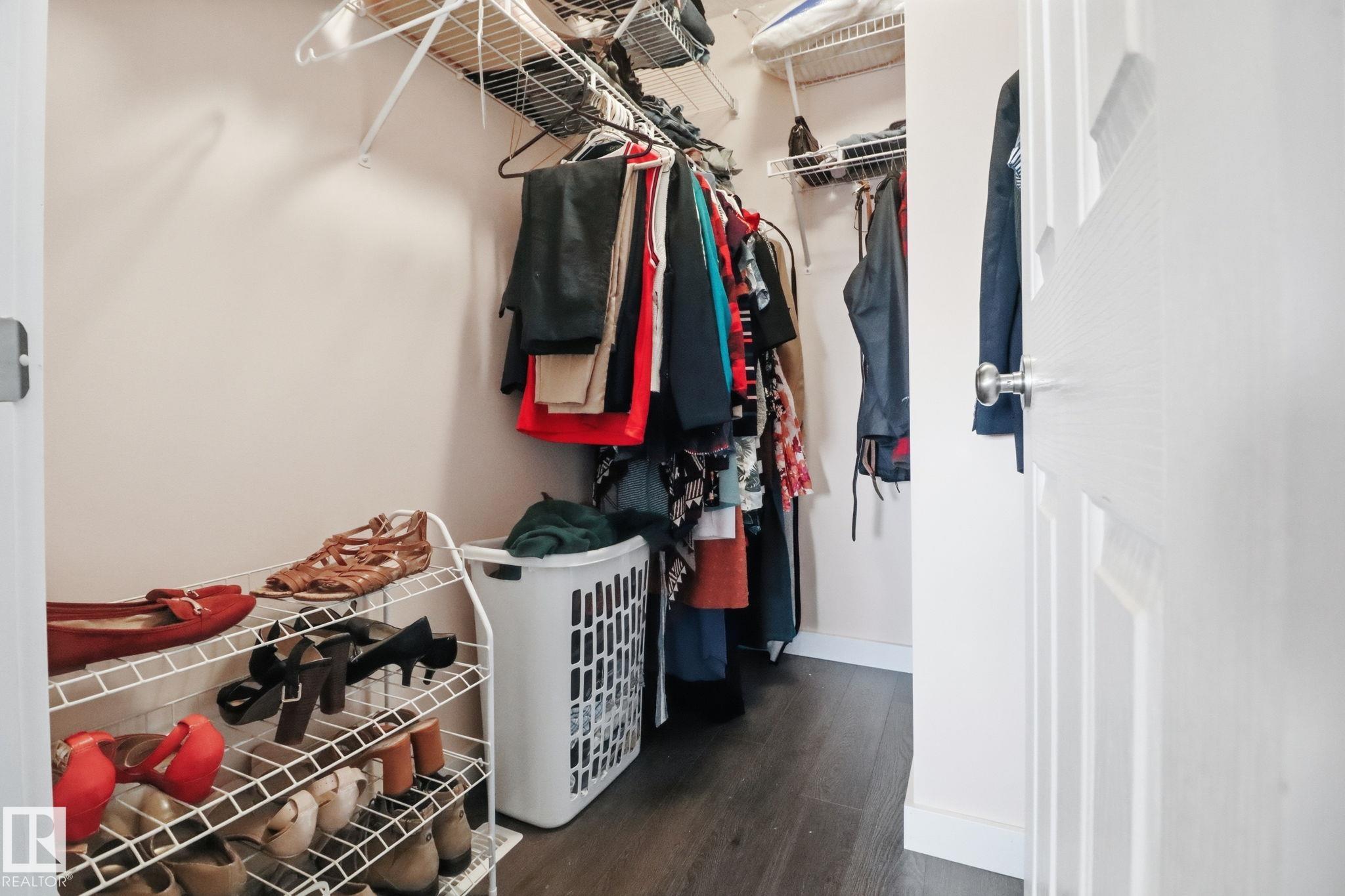 Photo 17 at 9037 Scott Crescent NW, South Terwillegar, Edmonton