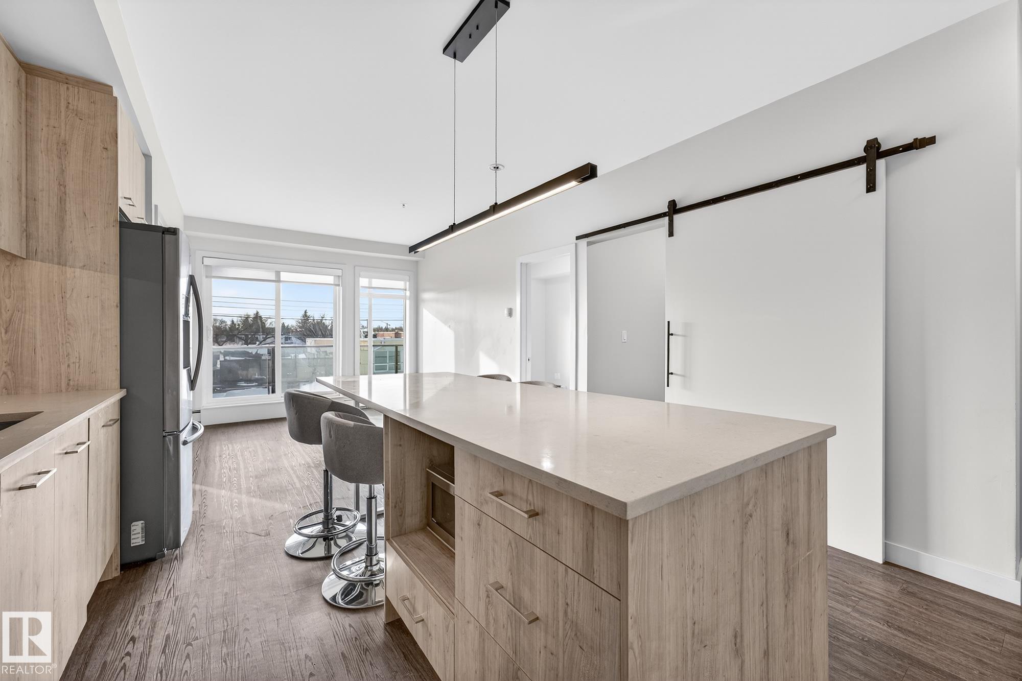 Photo 11 at 304 - 10837 83 Avenue NW, Garneau, Edmonton