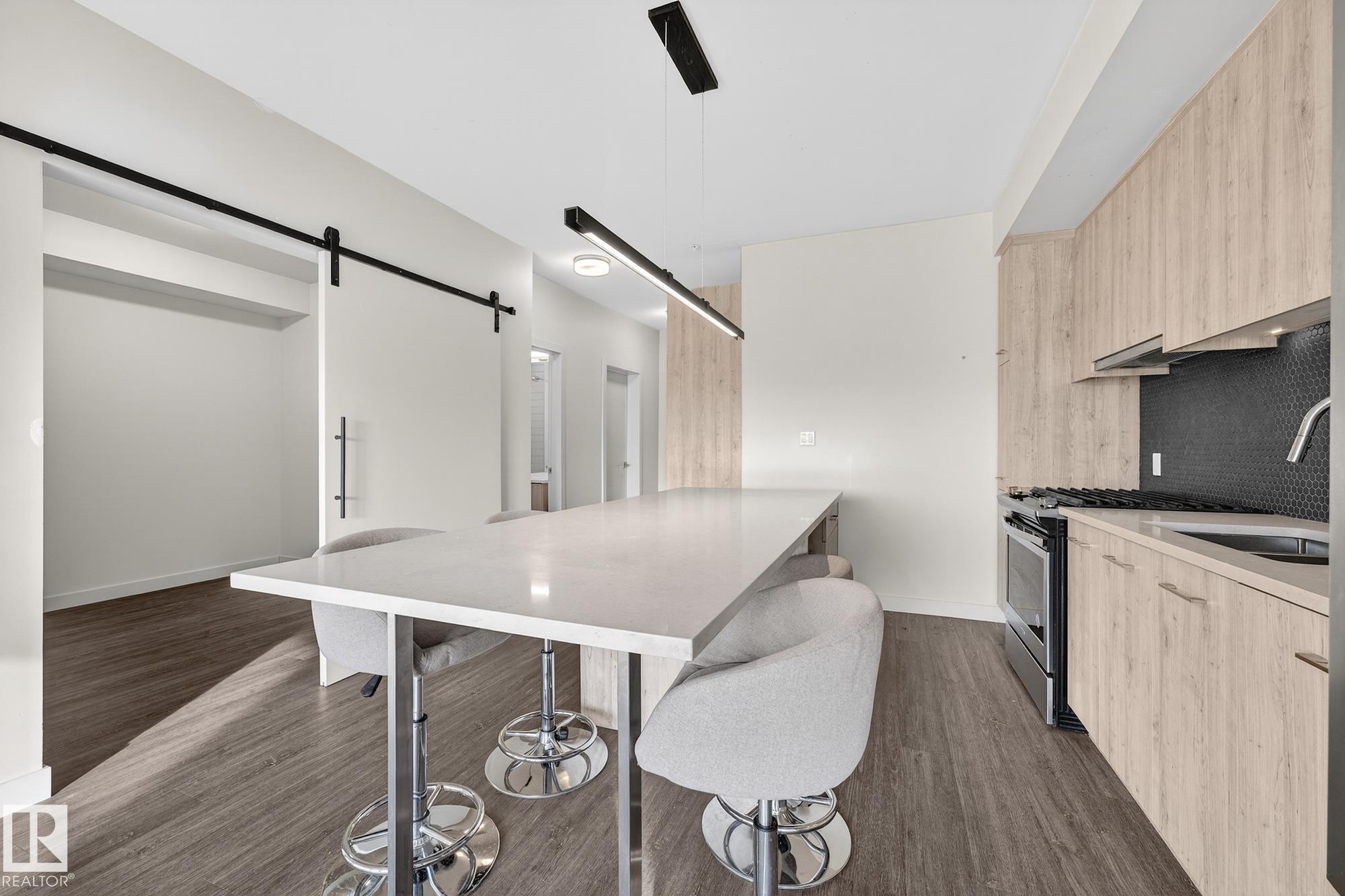 Photo 10 at 304 - 10837 83 Avenue NW, Garneau, Edmonton